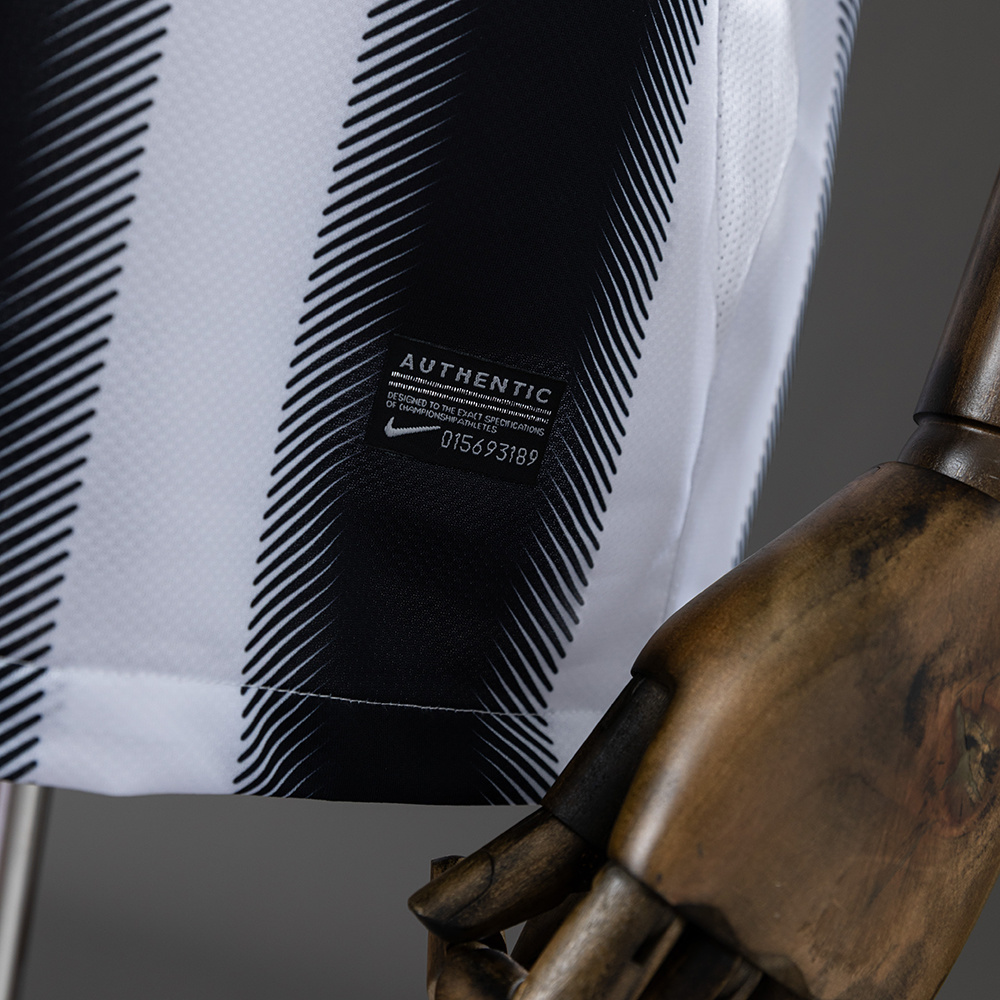 Juventus 2011/12 Home Retro Jersey – Vintage Replica Football Soccer Shirt – S–XXL