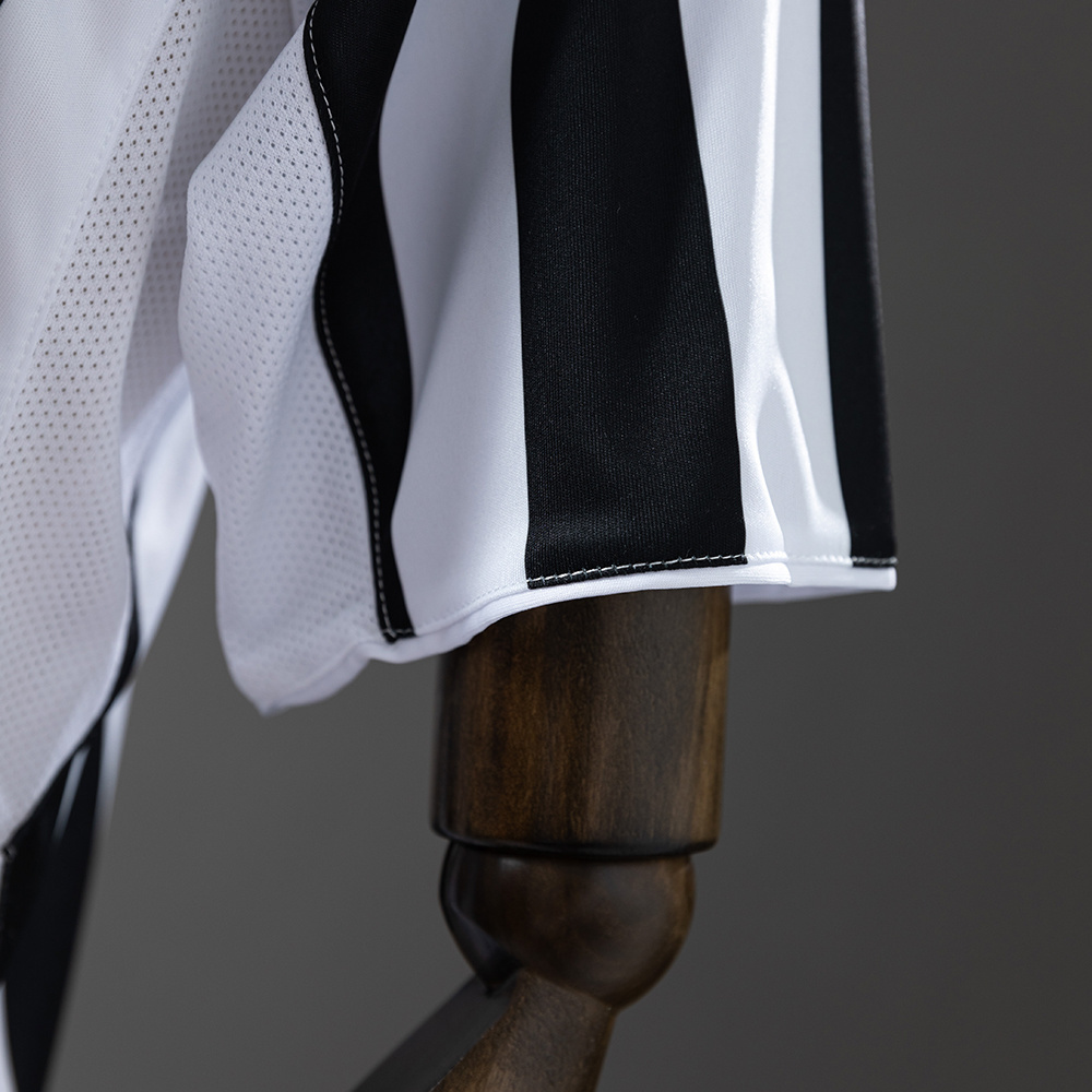 Juventus 2003/04 Home Retro Jersey – Vintage Replica Football Soccer Shirt – S–XXL