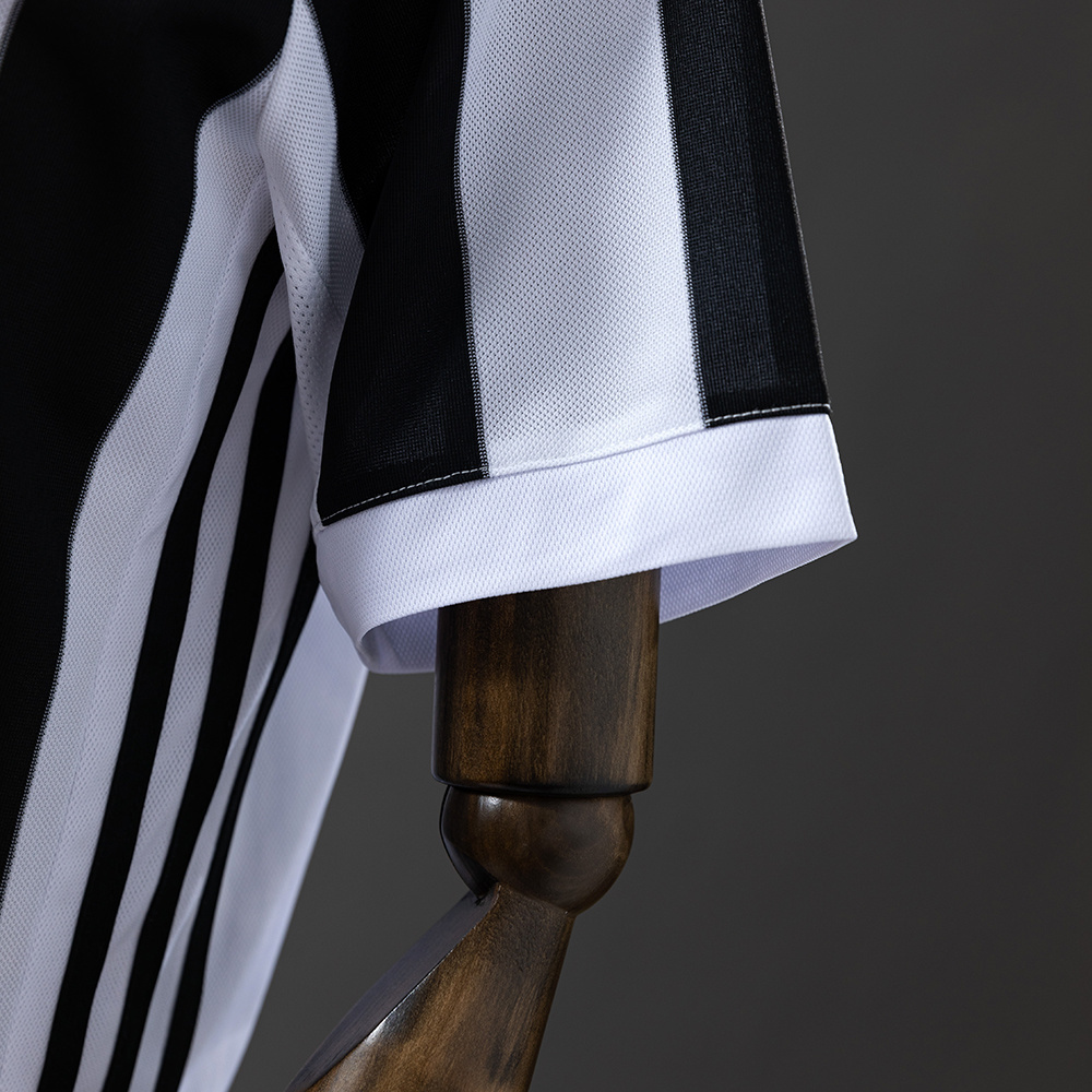 Juventus 2017/18 Home Retro Jersey – Vintage Replica Football Soccer Shirt – S–XXL