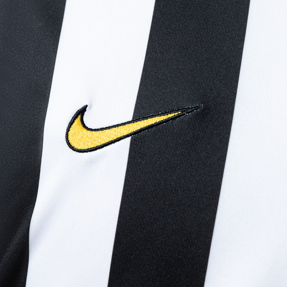 Juventus 2003/04 Home Retro Jersey – Vintage Replica Football Soccer Shirt – S–XXL