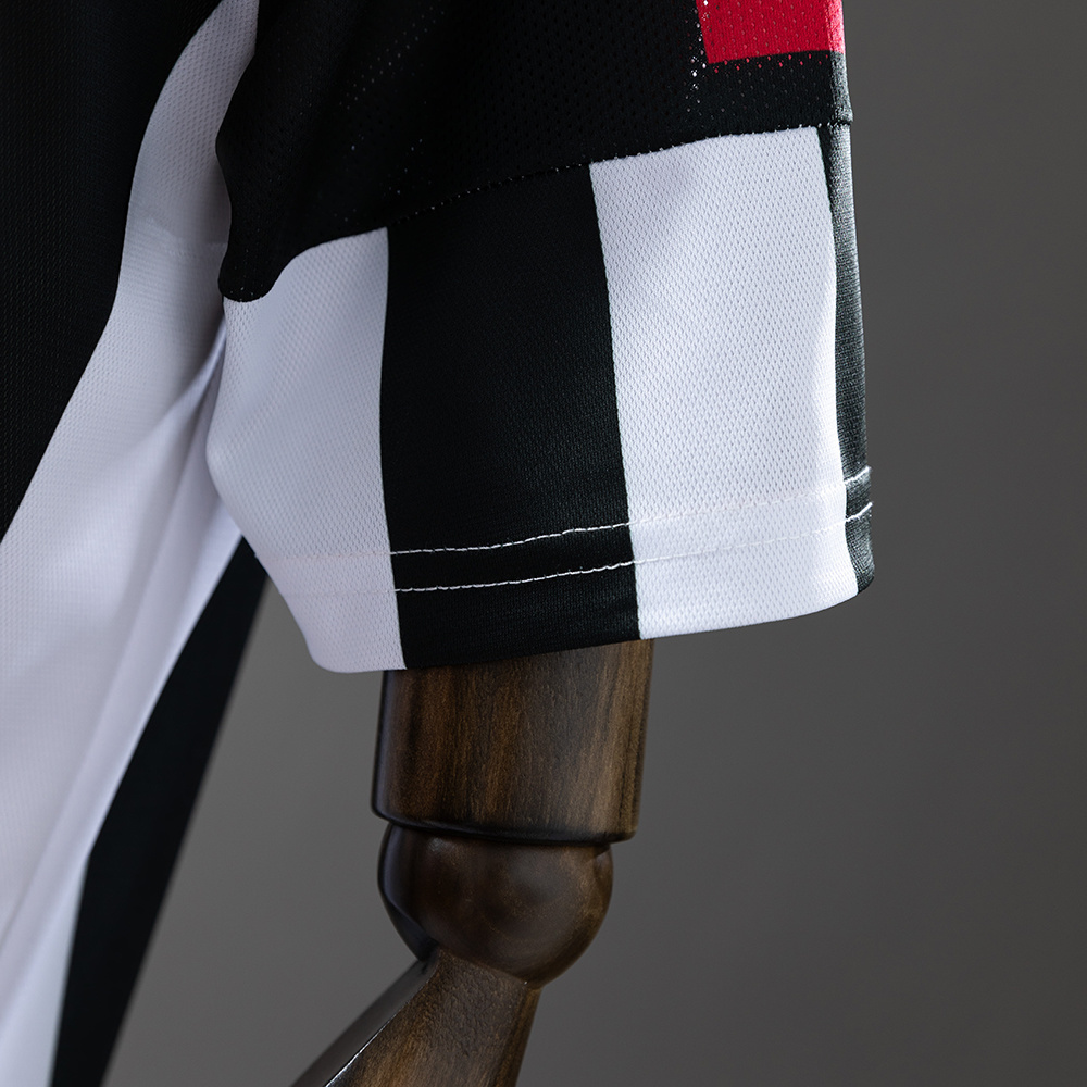 Juventus 2001/02 Home Retro Jersey – Vintage Replica Football Soccer Shirt – S–XXL