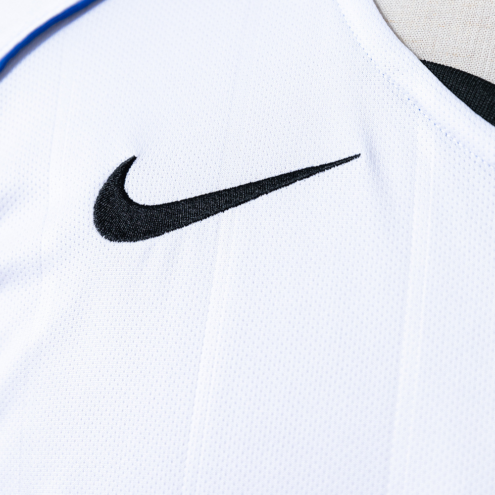 Inter Milan 2004/05 Away Retro Jersey – Vintage Replica Football Soccer Shirt – S–XXL