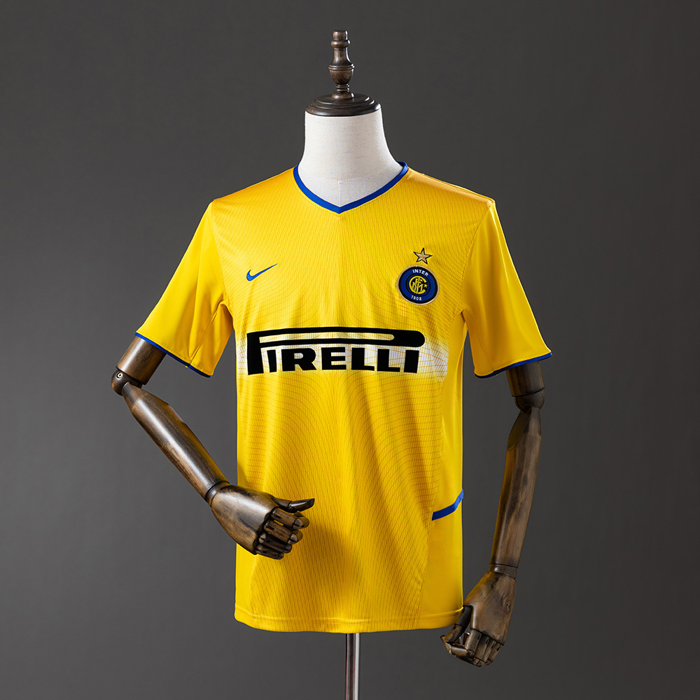 Inter Milan 2002/03 Away Retro Jersey – Vintage Replica Football Soccer Shirt – S–XXL