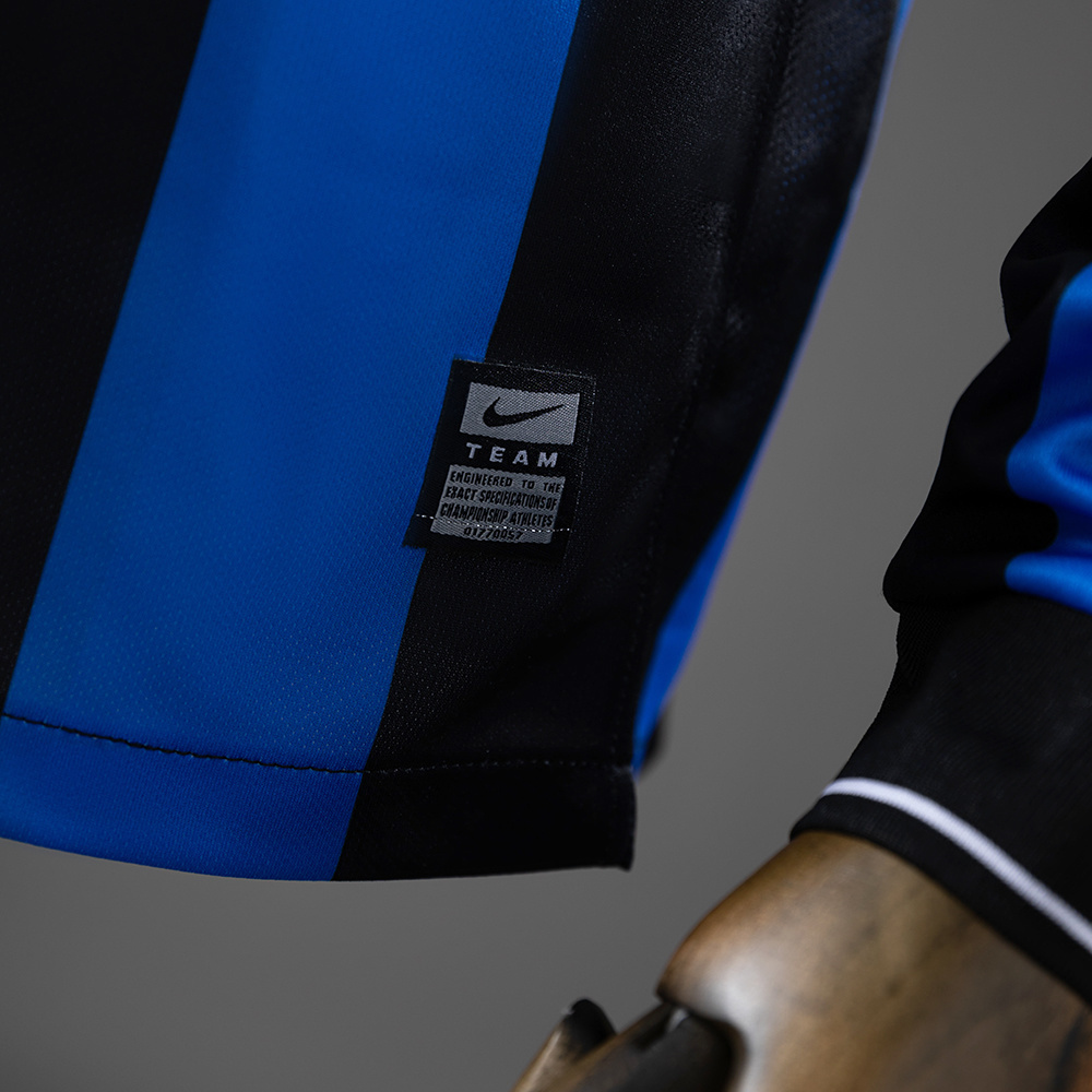 Inter Milan 2009/10 Home Retro Long Sleeve Jersey – Vintage Replica Football Soccer Shirt – S–XXL