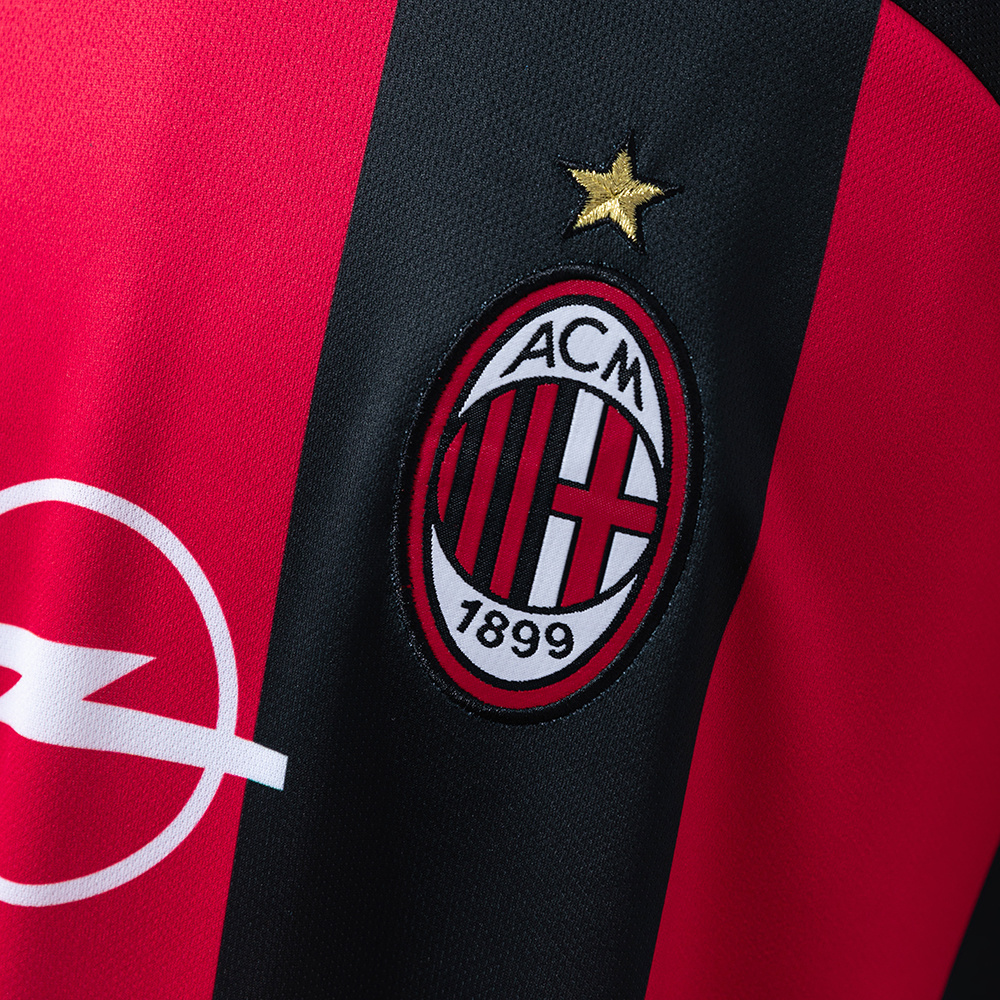 AC Milan 2000/02 Home Retro Jersey – Vintage Replica Football Soccer Shirt – S–XXL