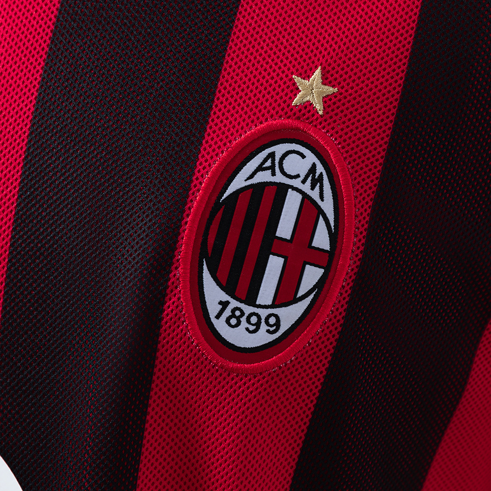 AC Milan 2002/03 Home Retro Jersey – Vintage Replica Football Soccer Shirt – S–XXL