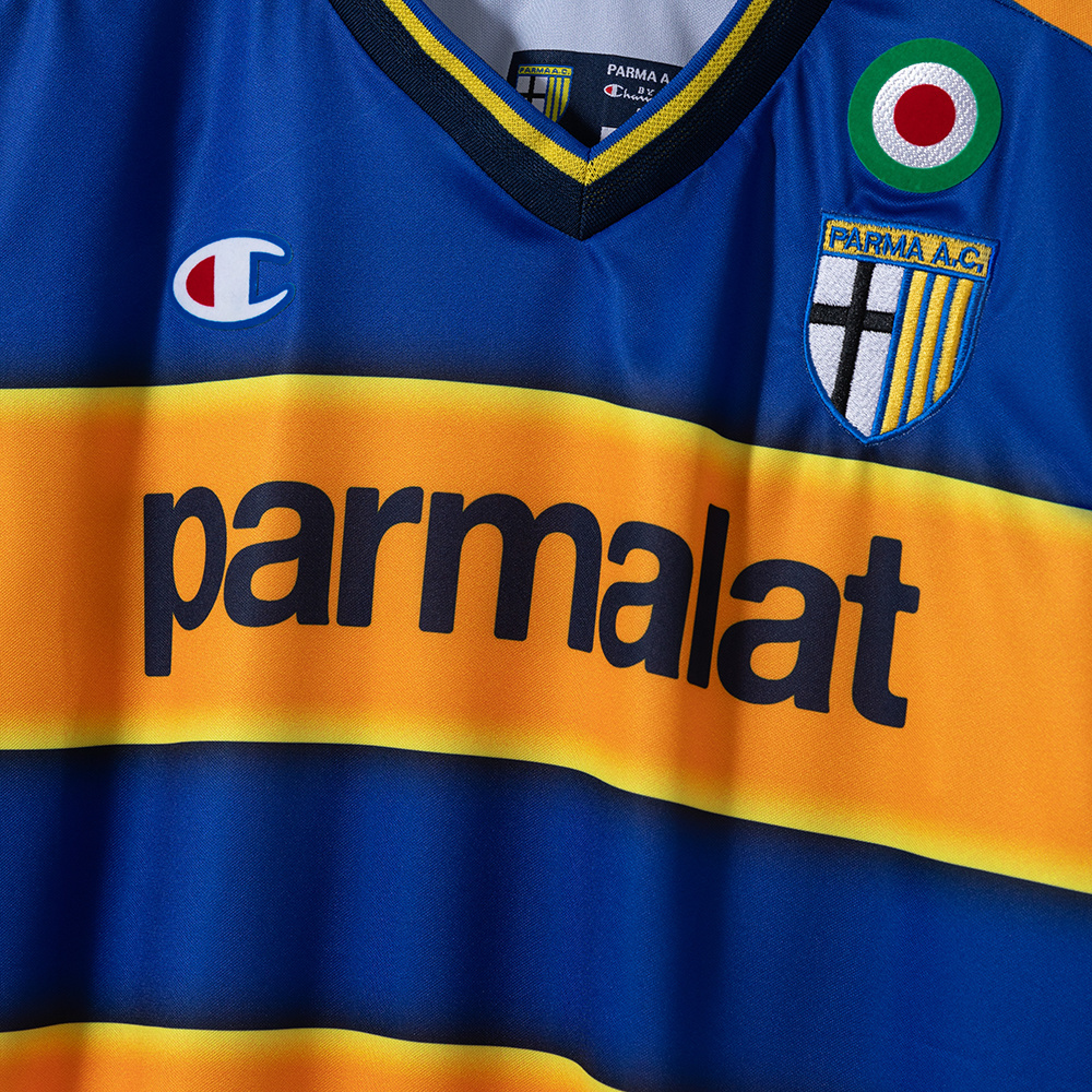 Parma Calcio 2002/03 Home Retro Jersey – Vintage Replica Football Soccer Shirt – S–2XL