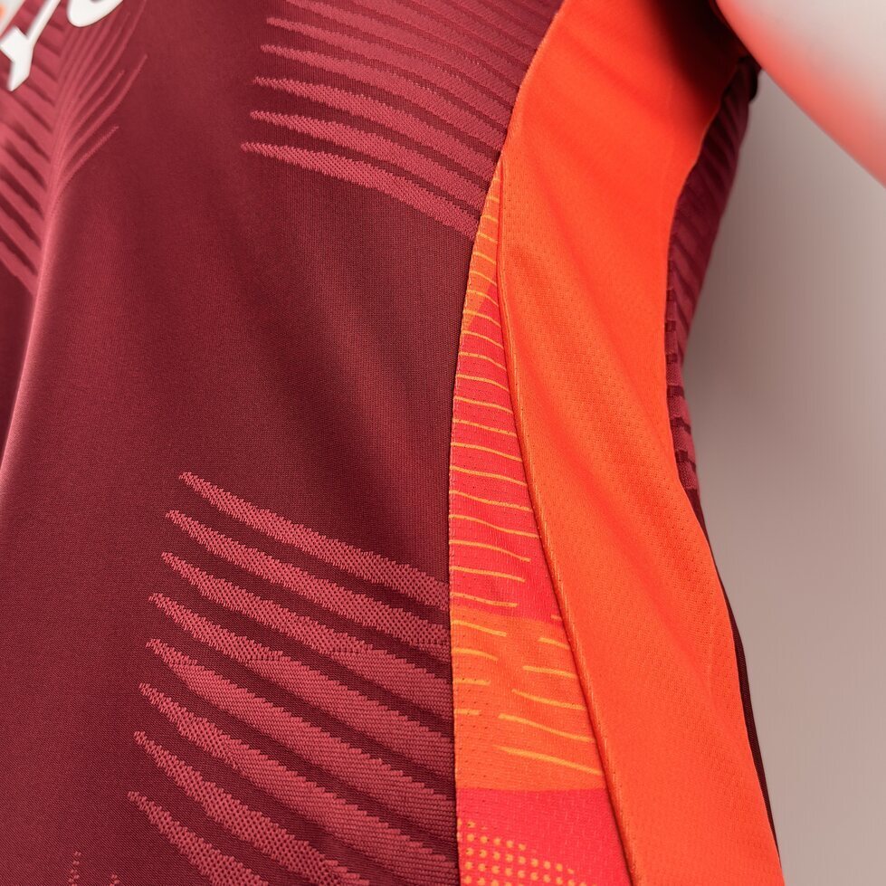 Roma 2024/25 Player Version Training Jersey – Replica Football Soccer Shirt – S–3XL