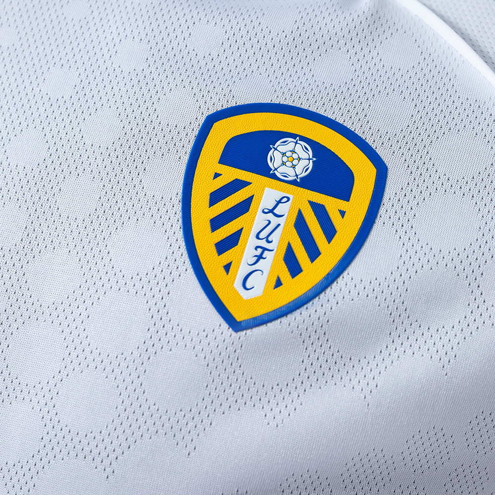 Leeds United 25/26 Player Version Home Jersey – Replica Football Soccer Shirt – S–XXL