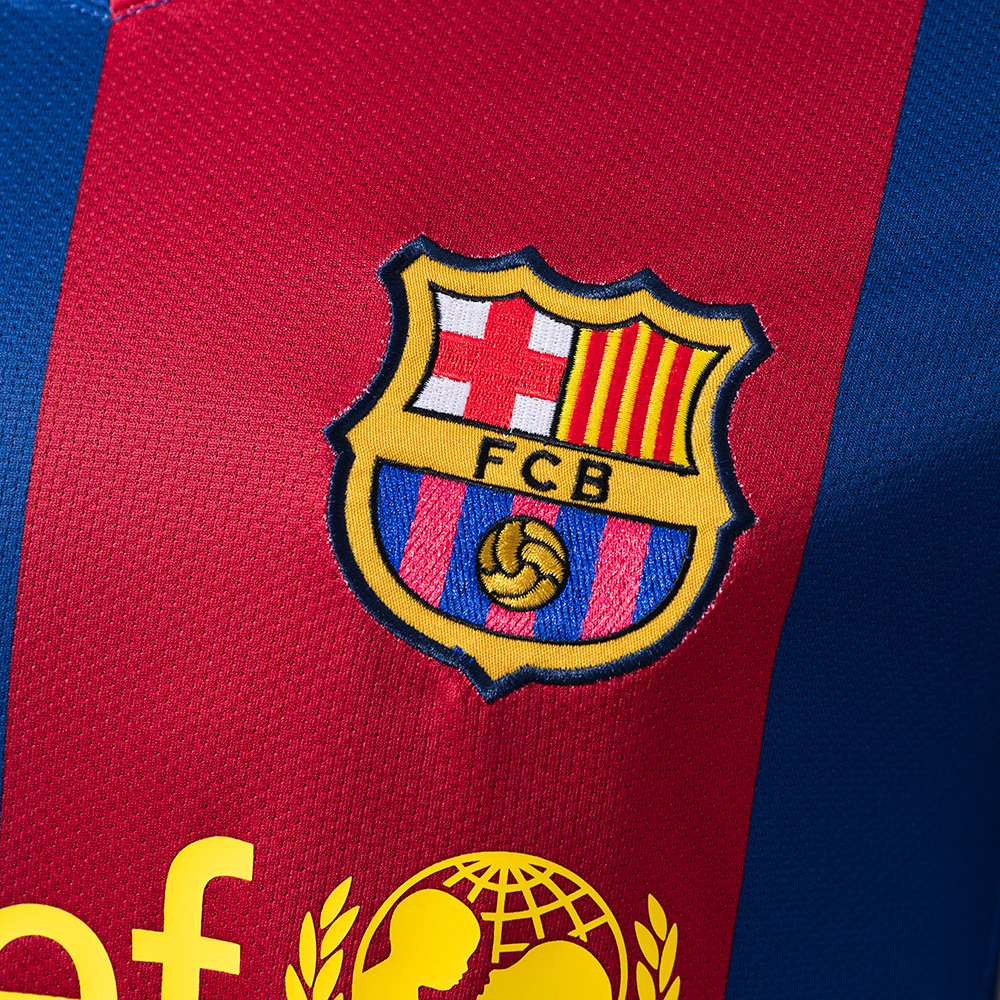 Barcelona 2006/07 Player Version Retro Home Jersey – Vintage Replica Football Soccer Shirt – S–3XL