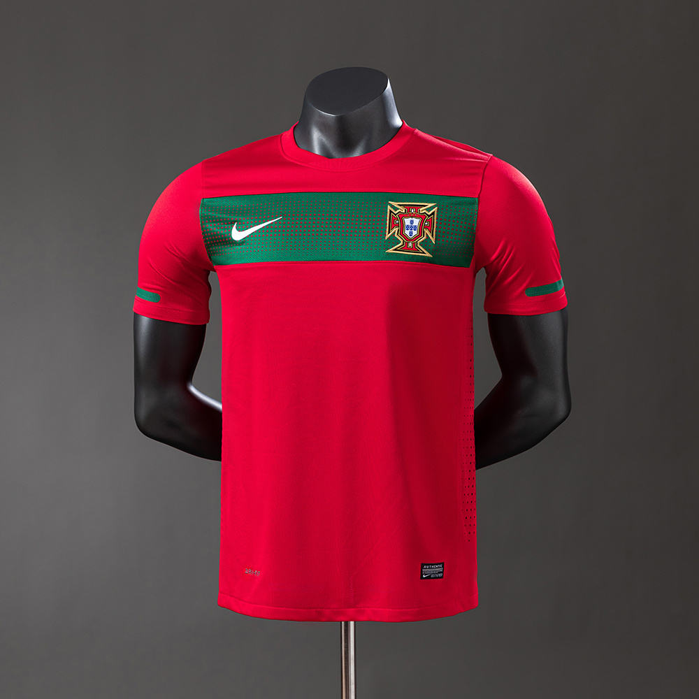 Portugal 2010 Player Version Retro Home Jersey – Vintage Replica Football Soccer Shirt – S–3XL