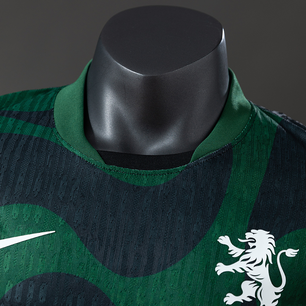 Sporting CP 25/26 Player Version Alternative Jersey – Replica Football Soccer Shirt – S–3XL