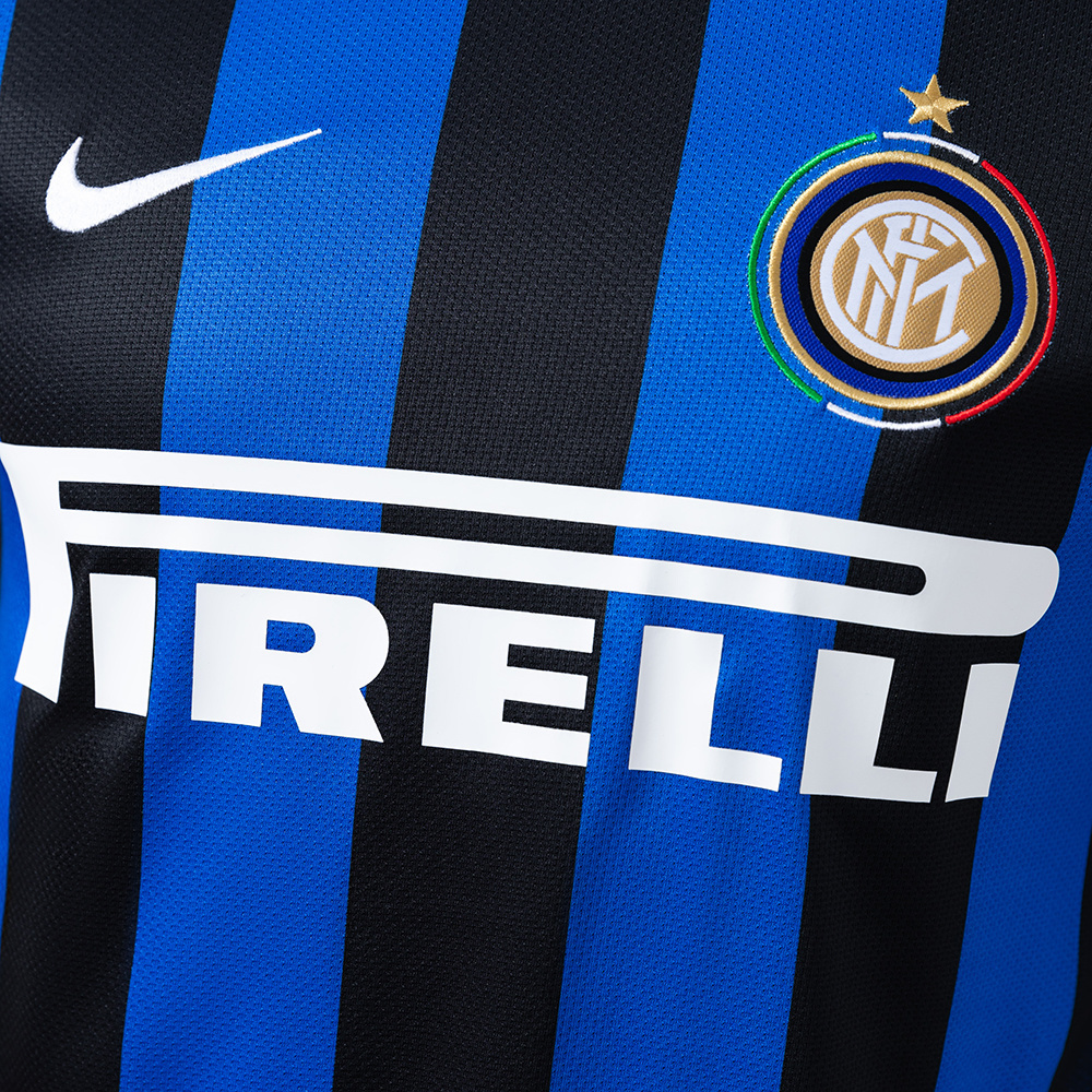 Inter Milan 2009/10 Player Version Retro Home Jersey – Vintage Replica Football Soccer Shirt – S–3XL