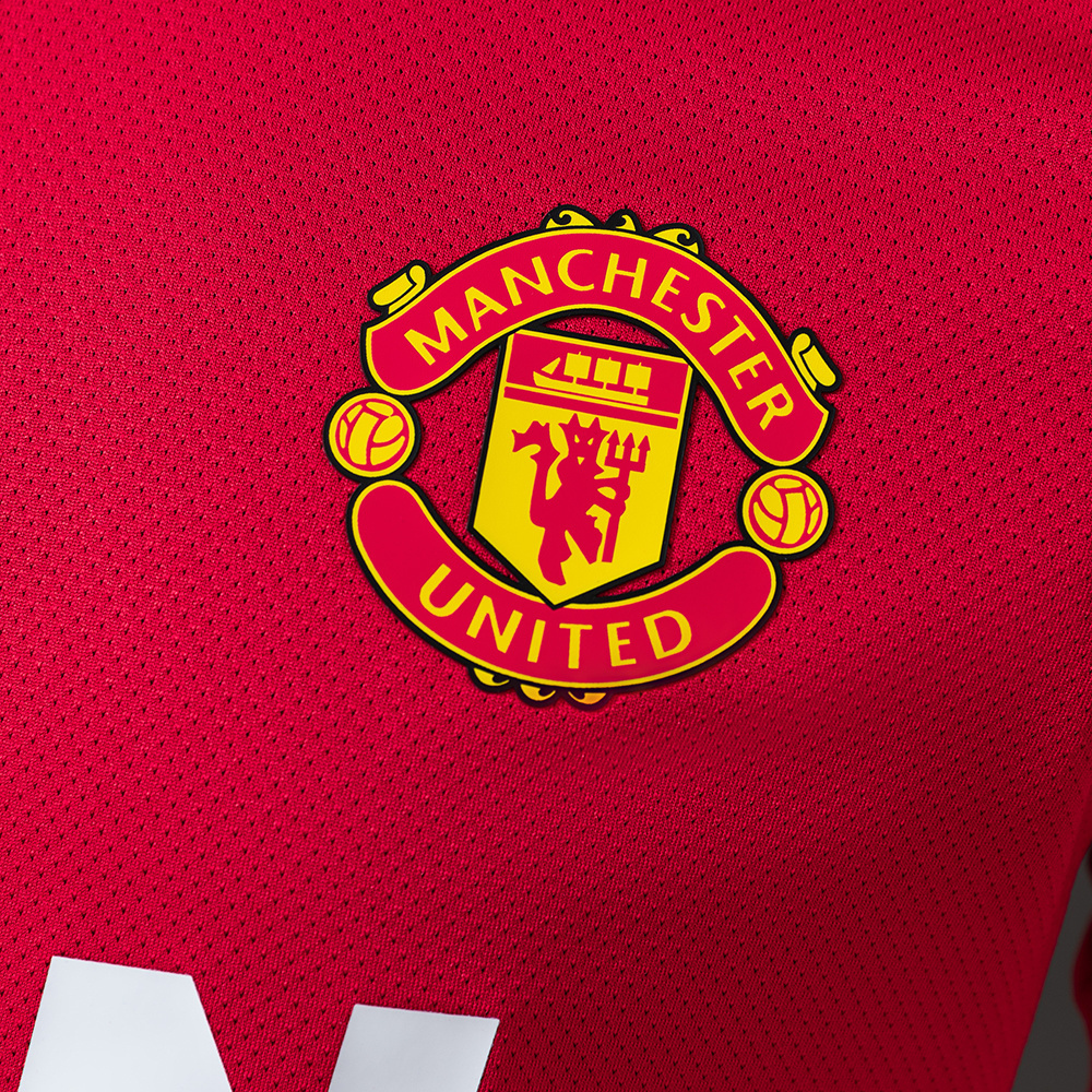 Manchester United 2011/12 Player Version Retro Home Jersey – Vintage Replica Football Soccer Shirt – S–3XL