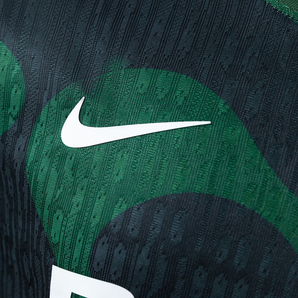 Sporting CP 25/26 Player Version Alternative Jersey – Replica Football Soccer Shirt – S–3XL