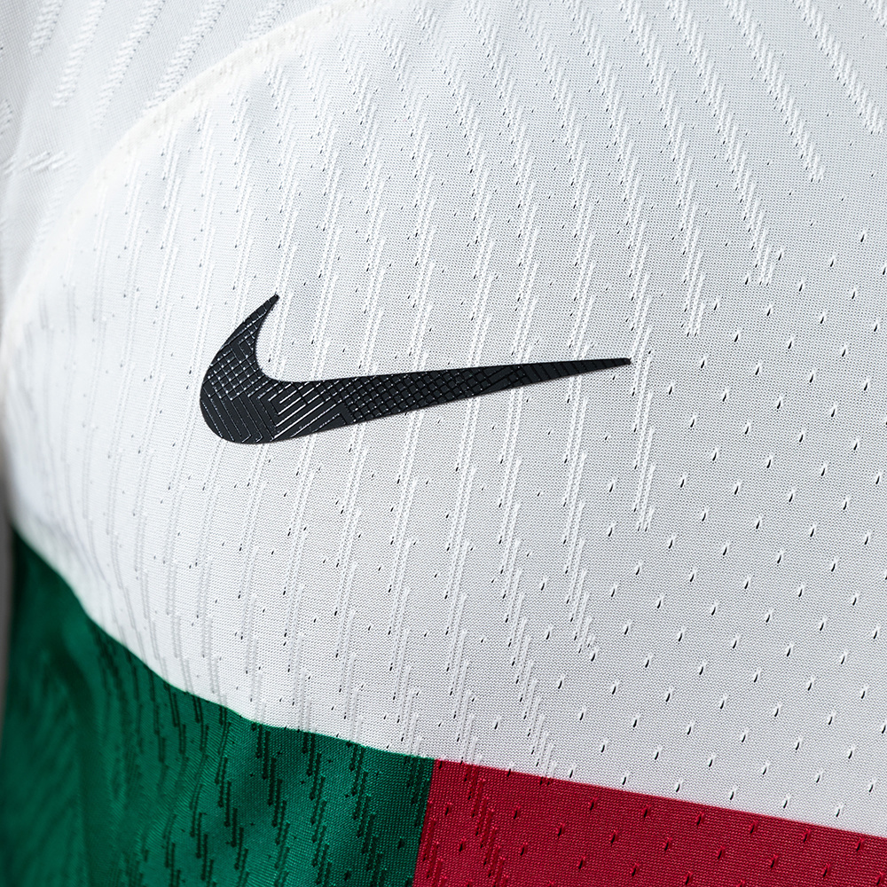 Portugal 2022 Home Player Version Jersey – Replica Football Soccer Shirt – S–3XL