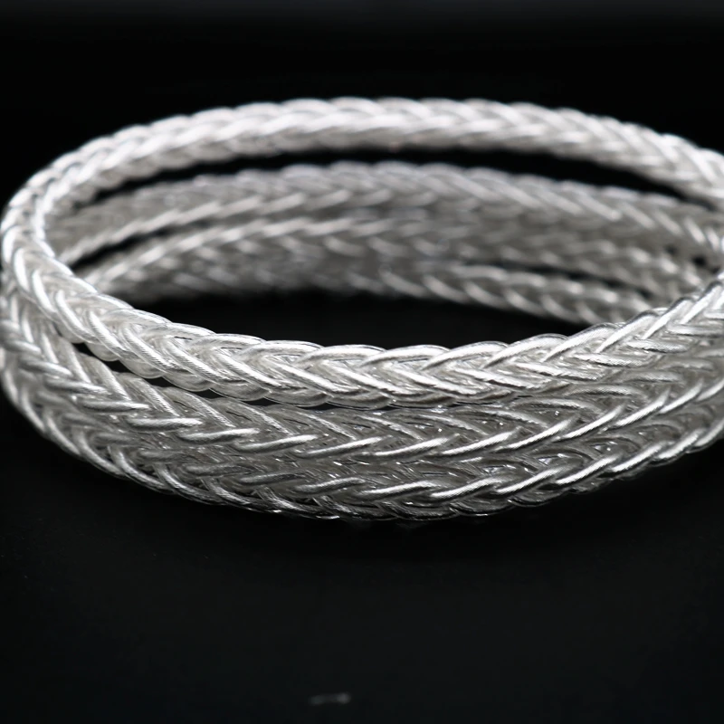 Headphones and headphone cables