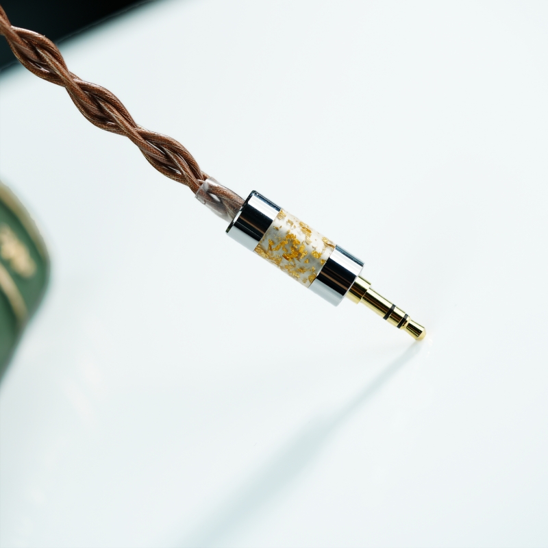 Headphones and headphone cables