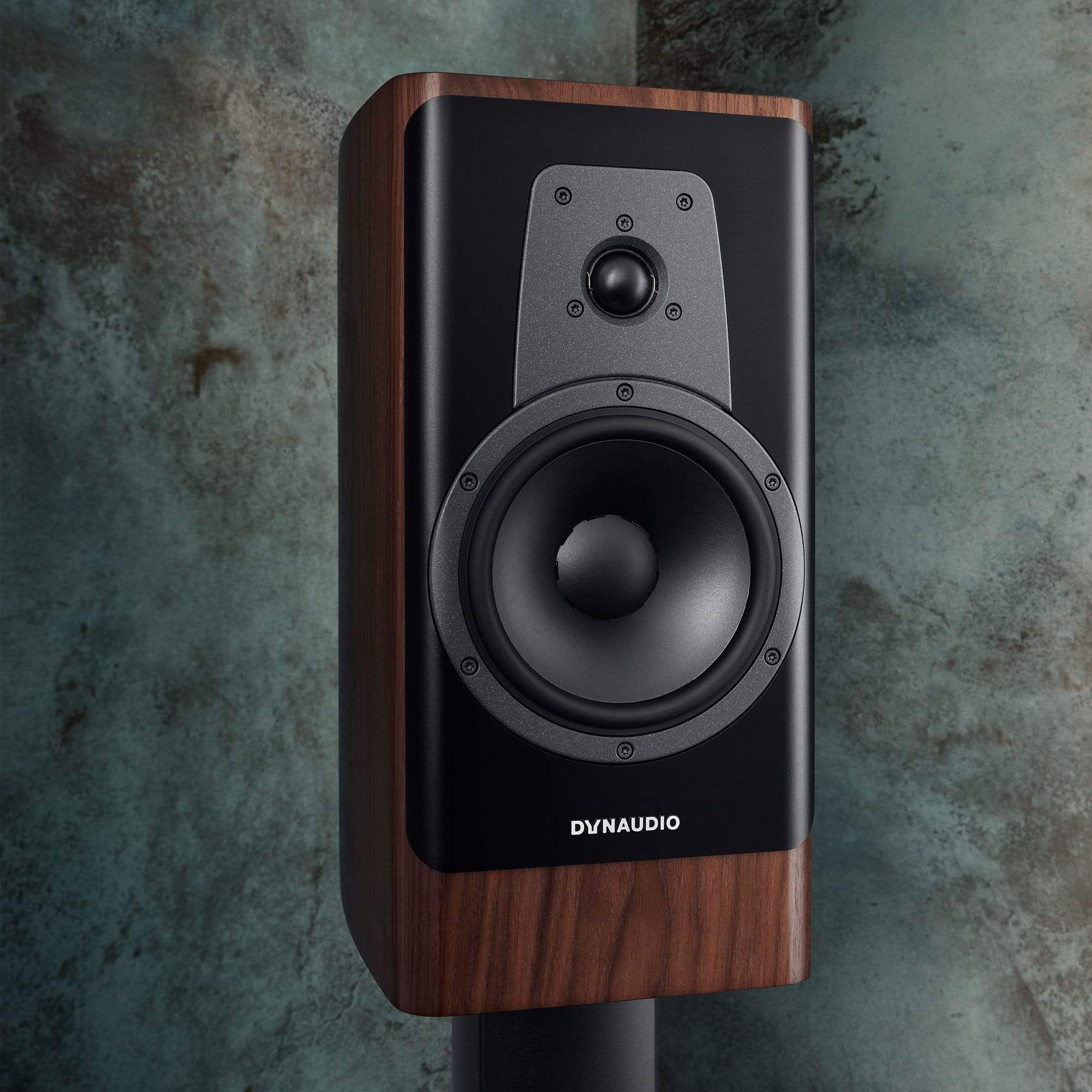 Dynaudio Contour 20i Standmount Speakers - GreshamTech