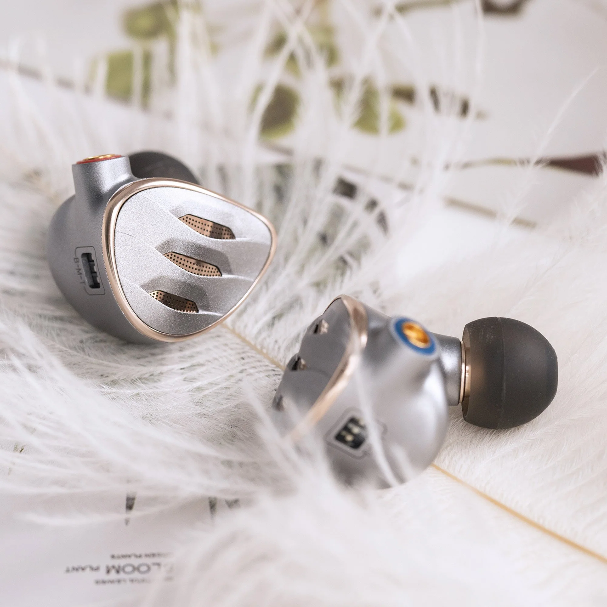 FiiO FH5s In Ear Headphones - GreshamTech