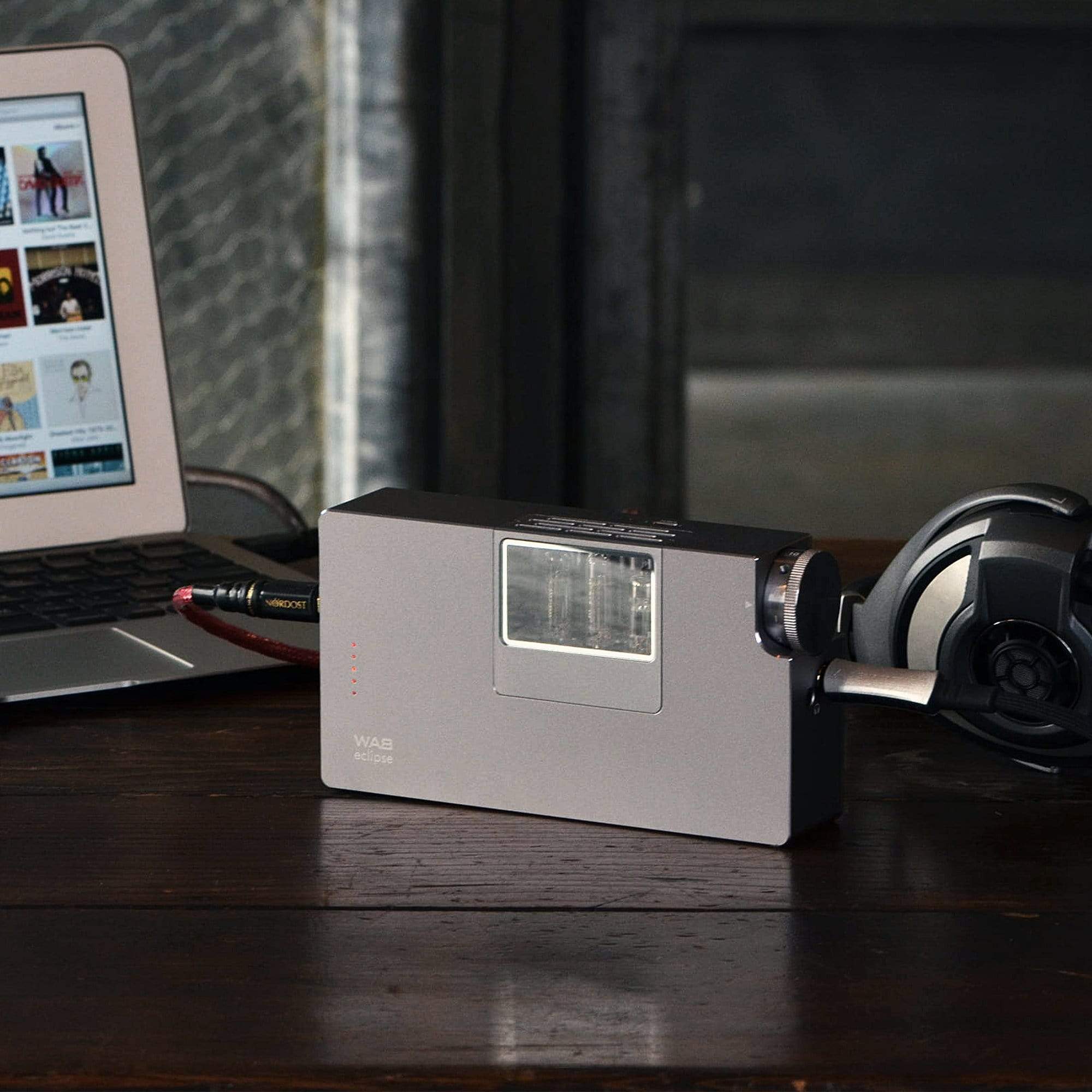 Woo Audio WA8 Eclipse Battery Operated DAC and Amp - GreshamTech