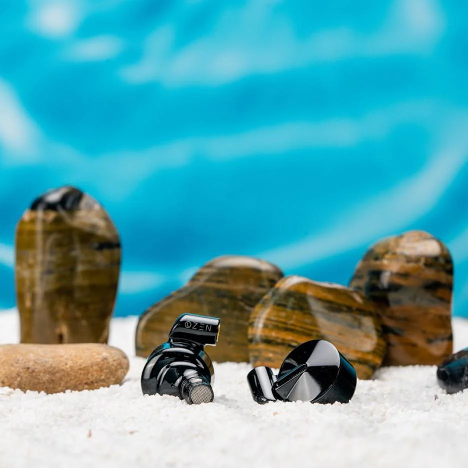DUNU ZEN Dynamic In-Ear Earphones - GreshamTech