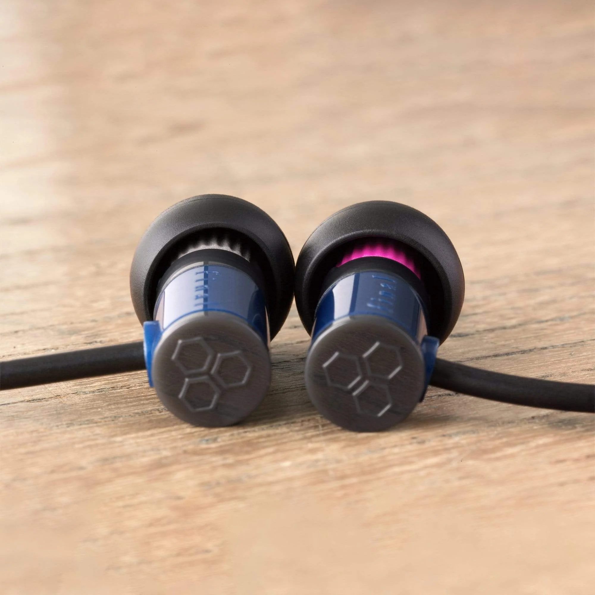 Final Audio E1000 In Ear Headphone - GreshamTech