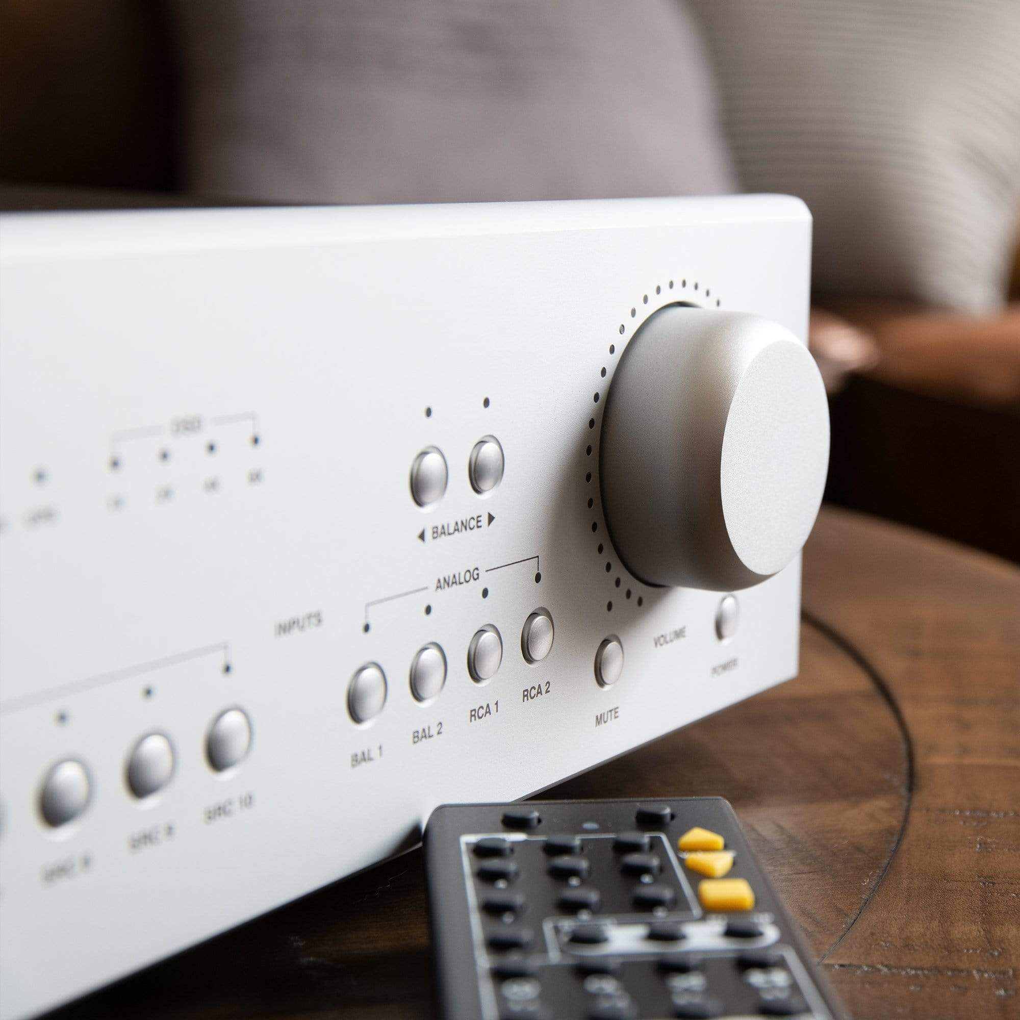Bryston BR-20 Streaming DAC & Preamplifier - GreshamTech