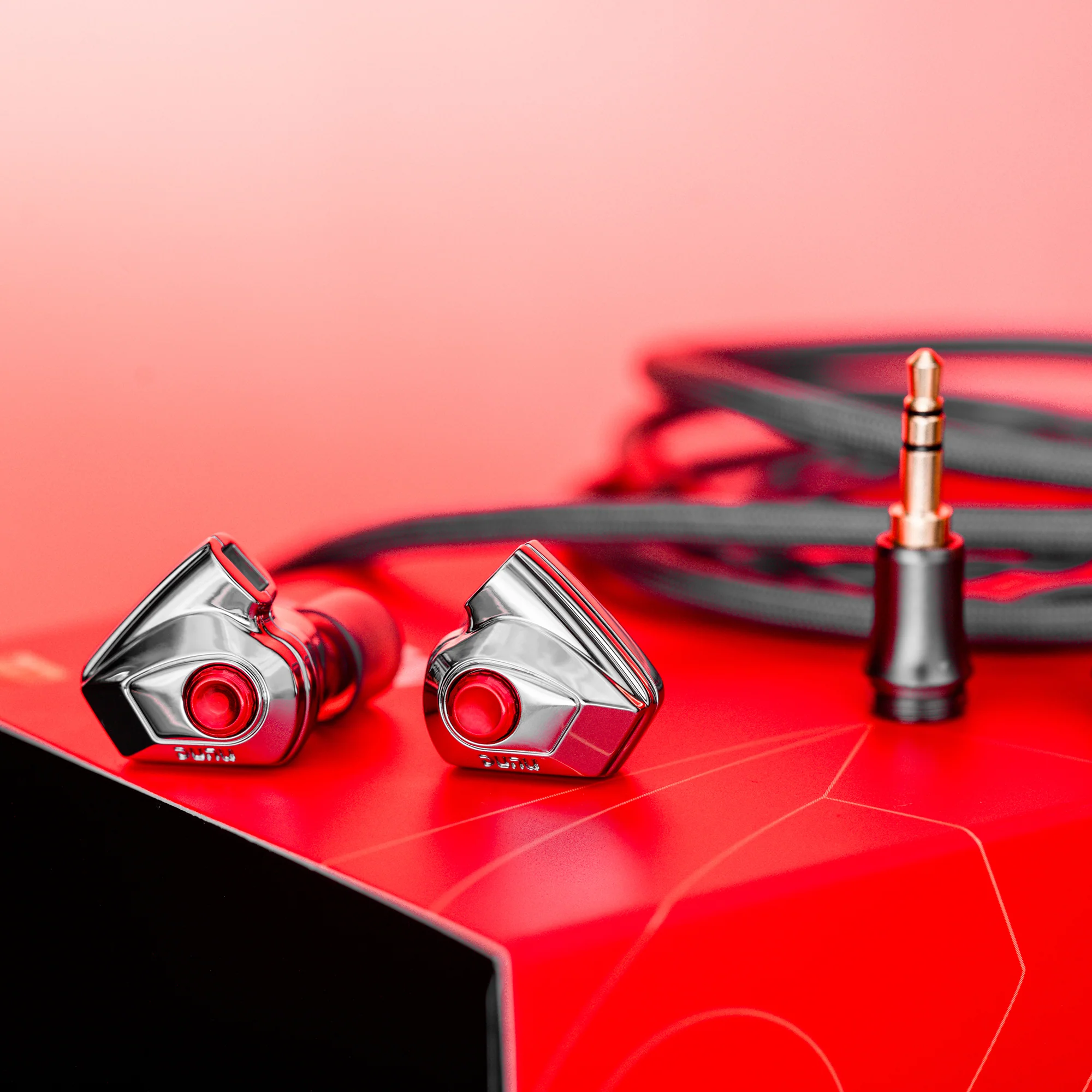 DUNU Titan S2 In-Ear Earphones - GreshamTech