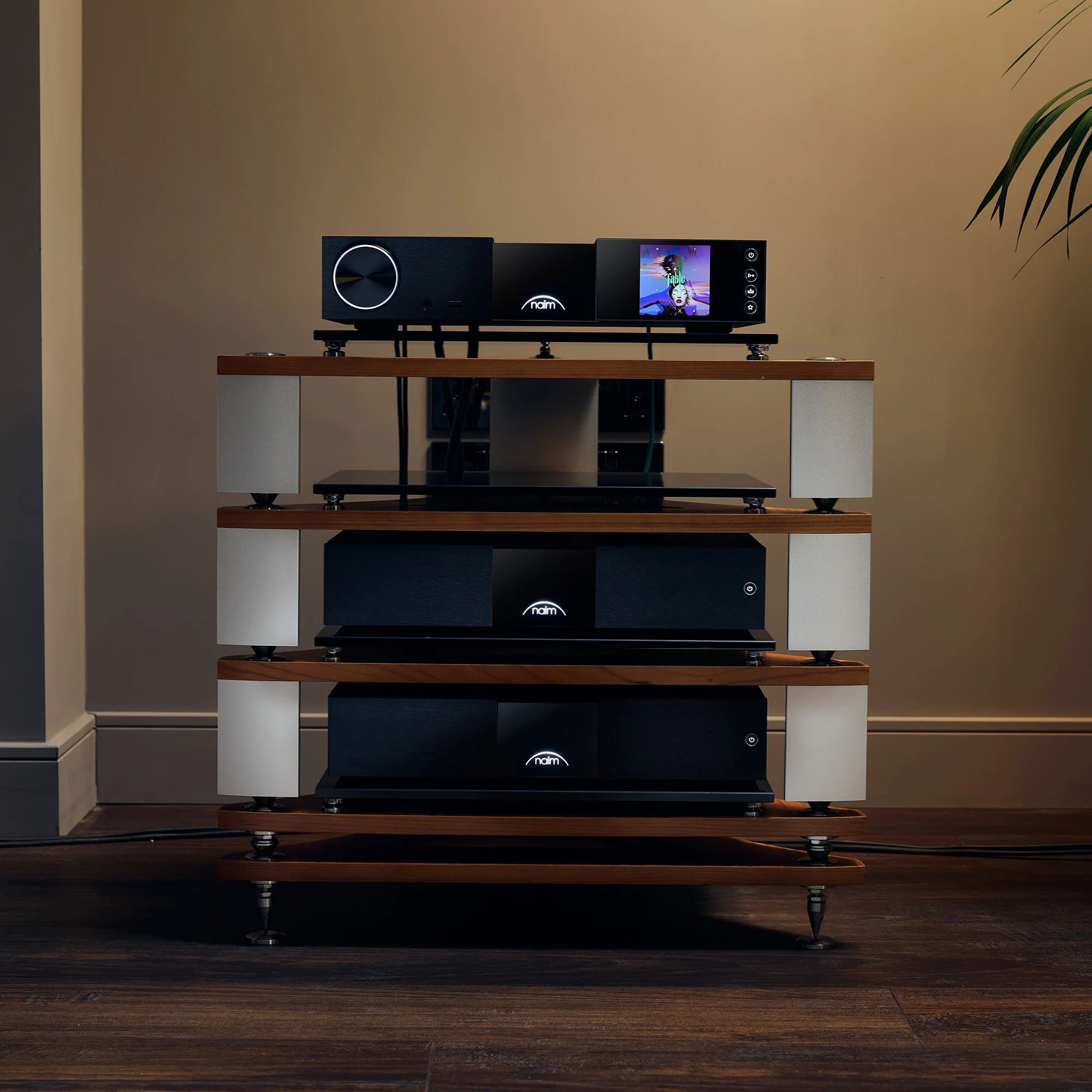 Naim NSC222 New Classic Streaming Preamplifier - GreshamTech