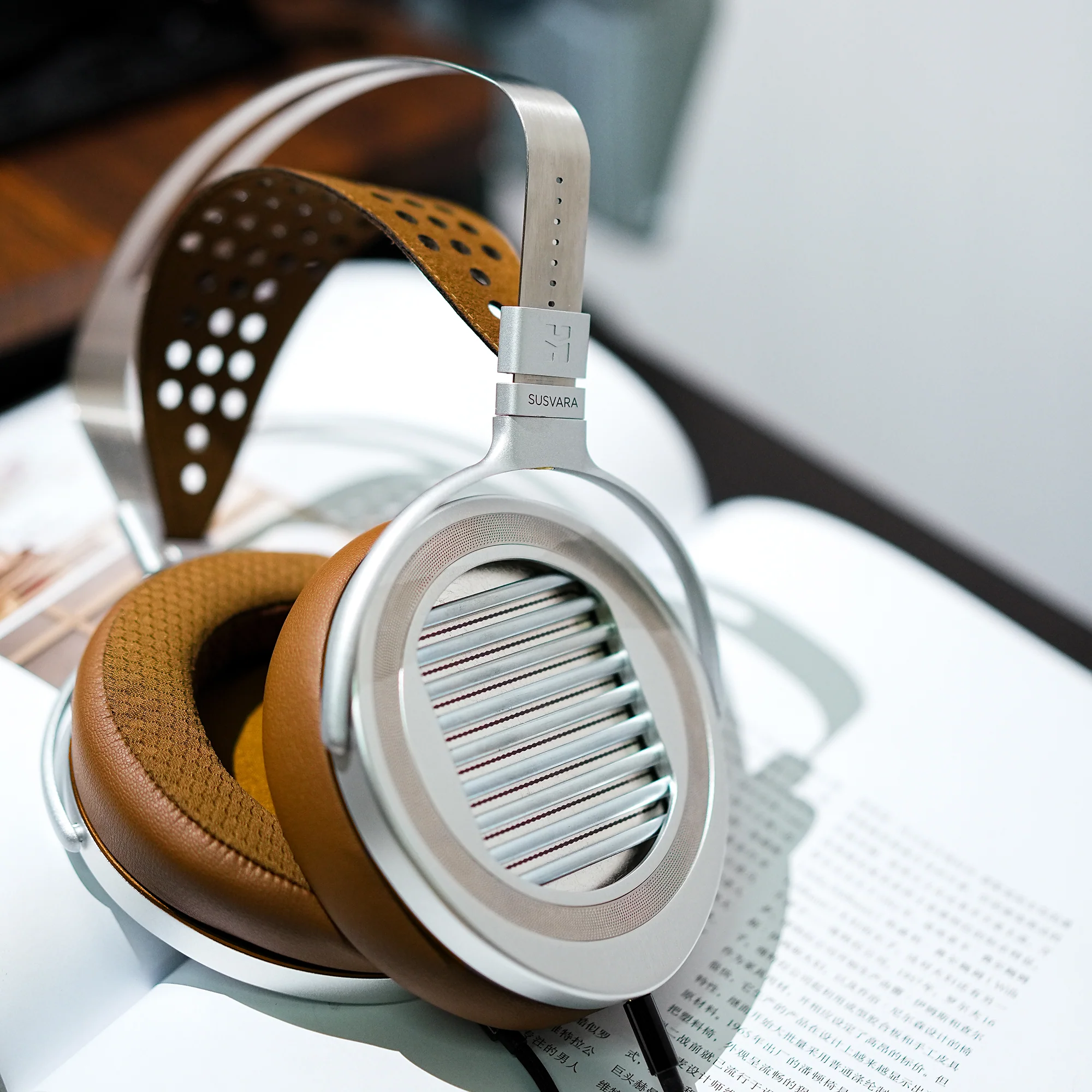 HiFiMAN Susvara Unveiled Planar Headphone - GreshamTech
