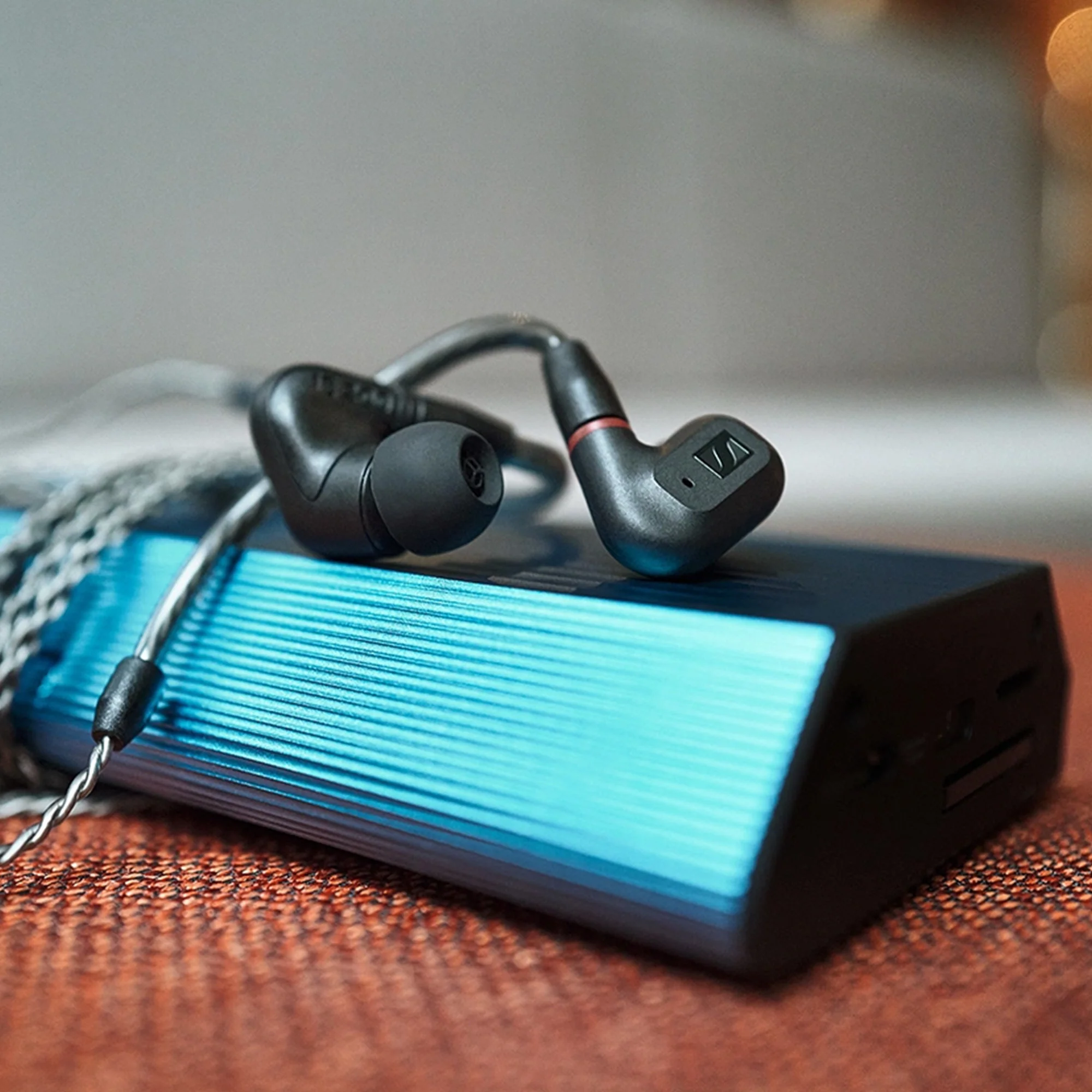 Sennheiser IE 200 In-Ear Headphones - GreshamTech