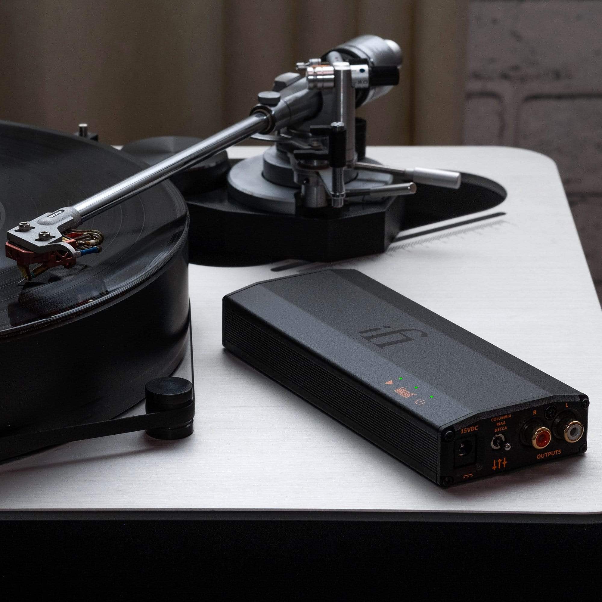 iFi audio micro iPhono3 Black Label Phono Pre-Amplifier - GreshamTech