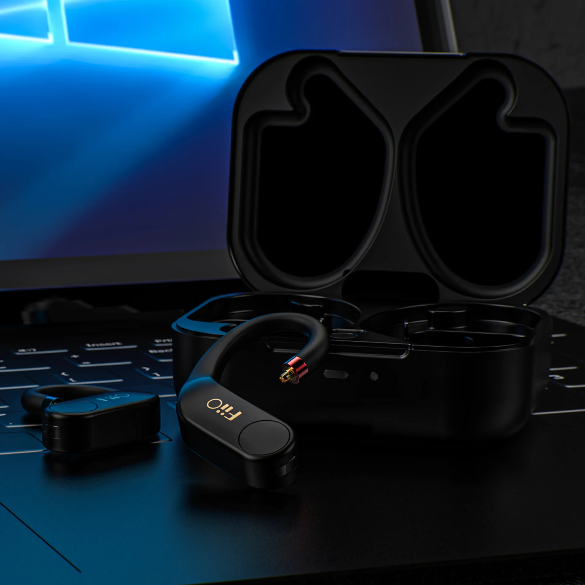 FiiO UTWS5 2025 Bluetooth Headphone Amplifier - GreshamTech