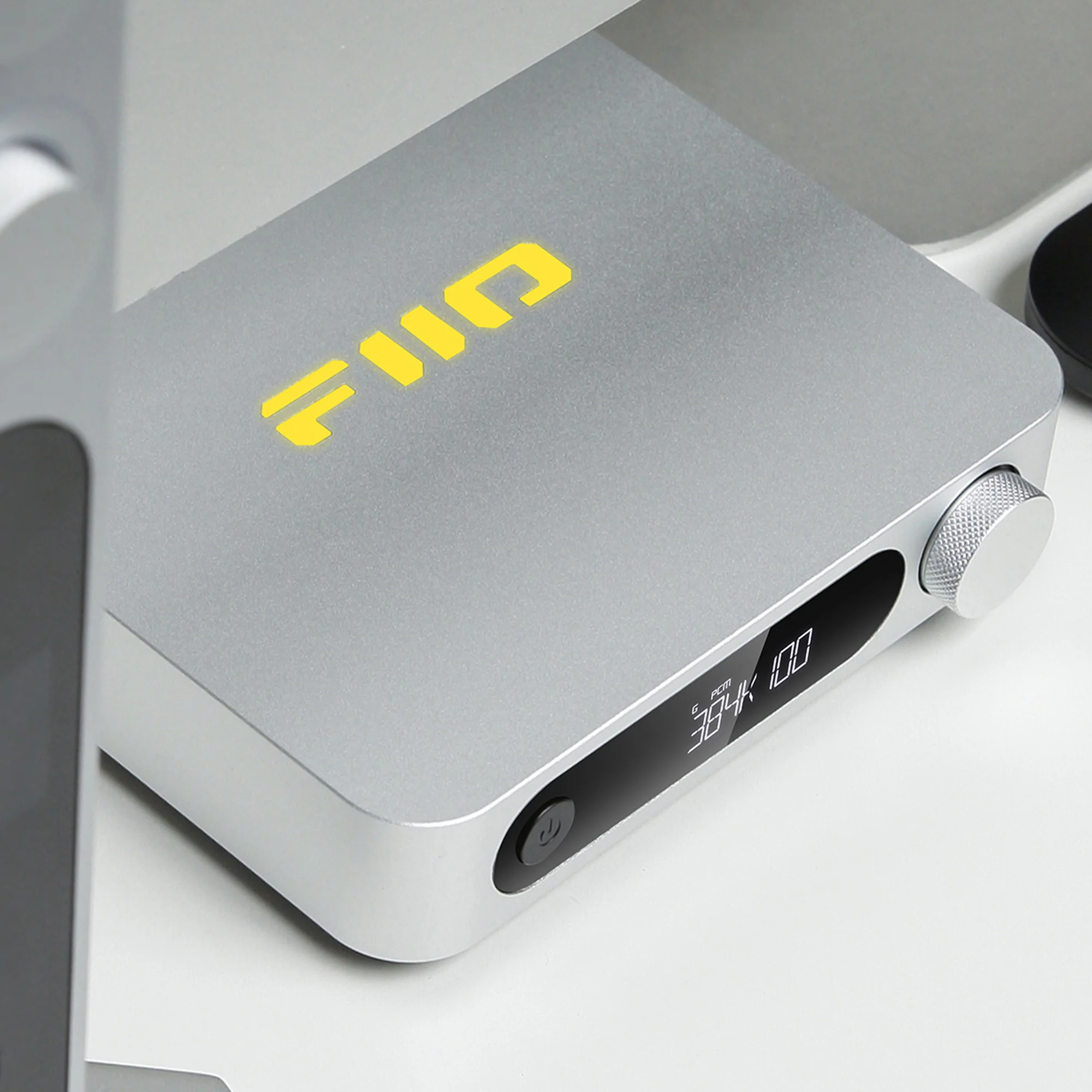 FiiO SR11 Streaming Music Receiver - GreshamTech