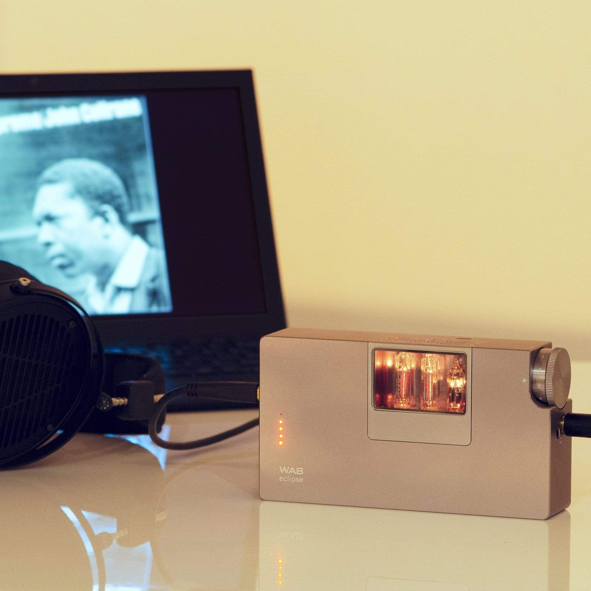 Woo Audio WA8 Eclipse Battery Operated DAC and Amp Gold - GreshamTech