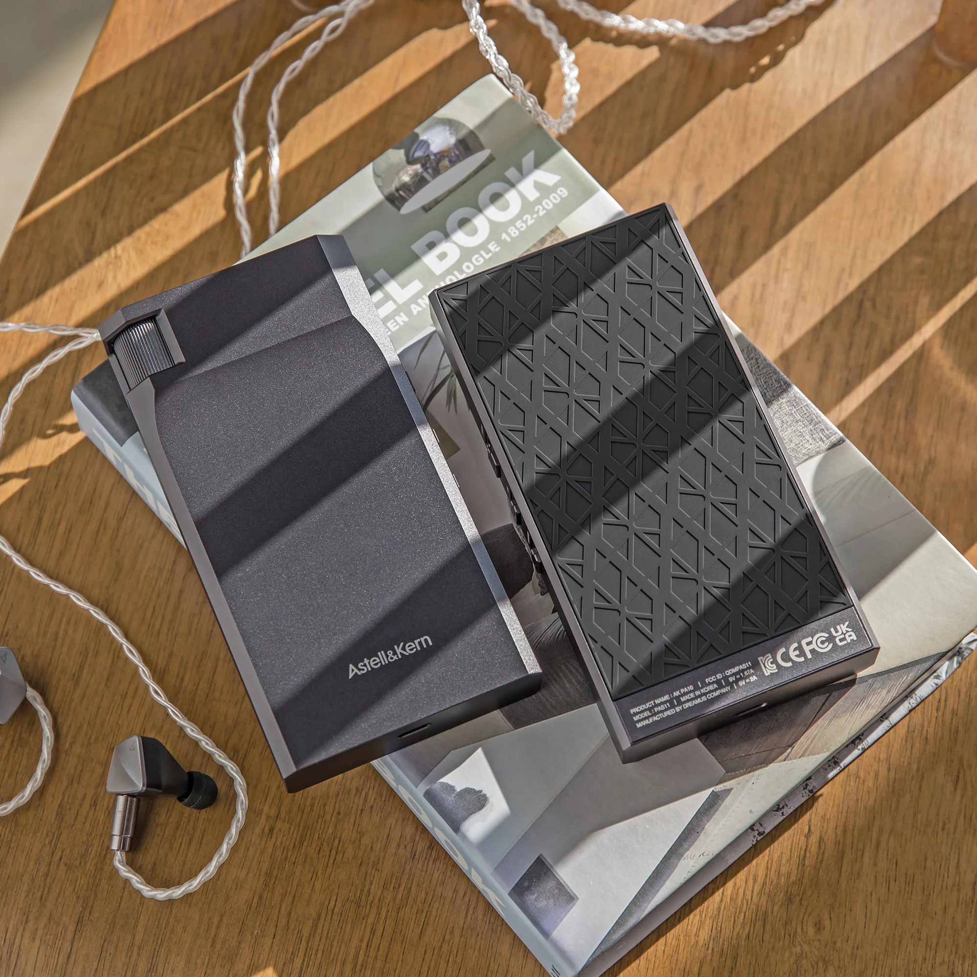 Astell&Kern PA10 Portable Headphone Amplifier - GreshamTech