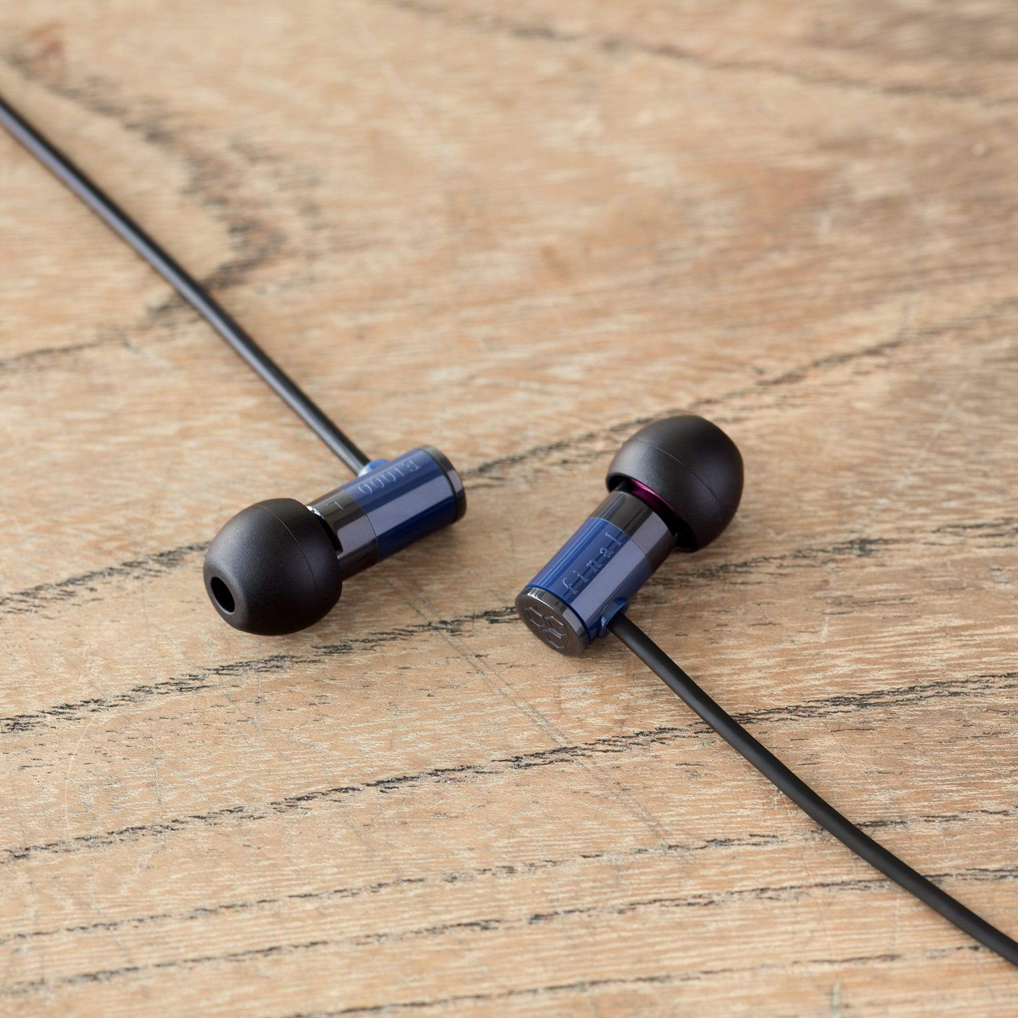 Final Audio E1000 In Ear Headphone - GreshamTech