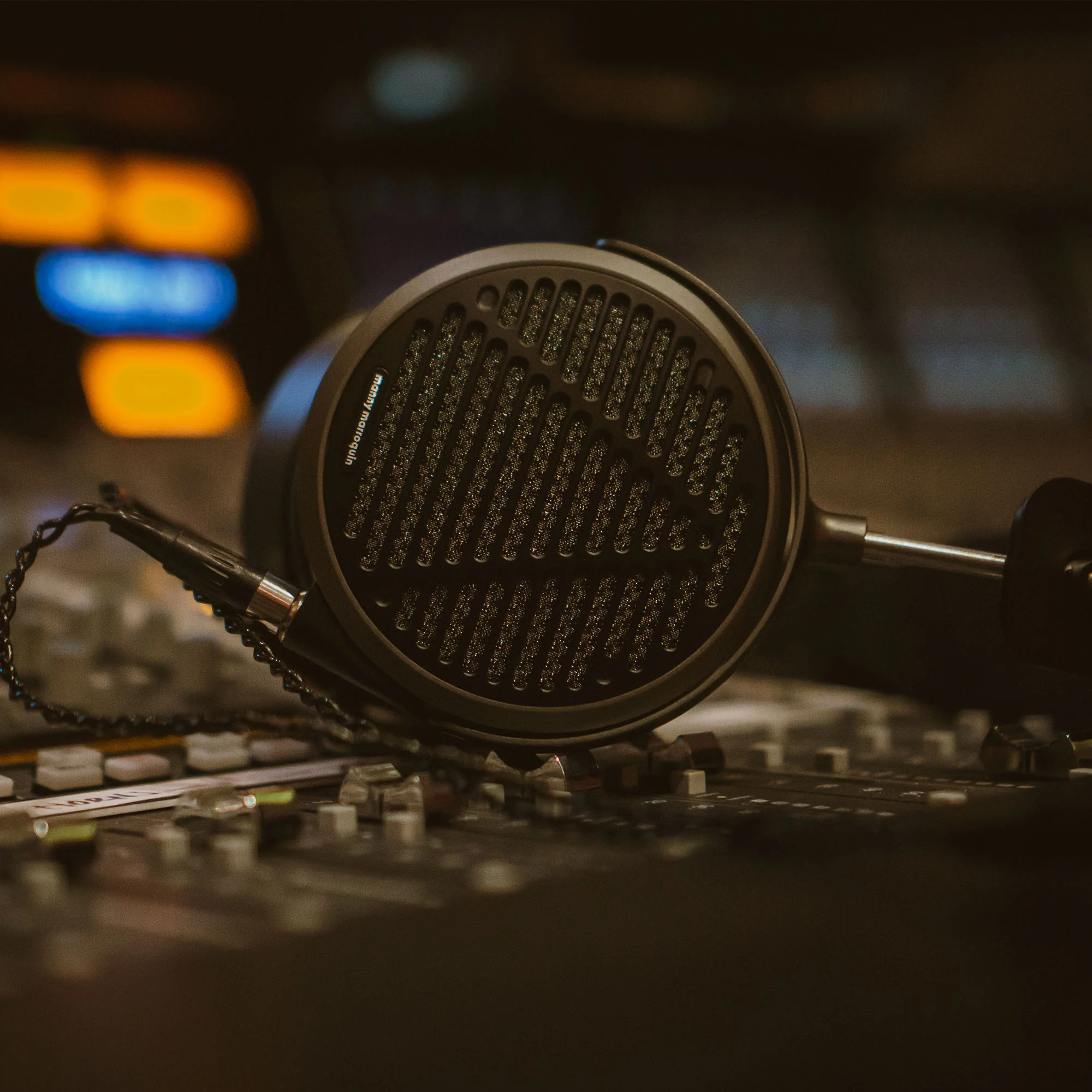 Audeze MM-500 Manny Marroquin Headphones - GreshamTech