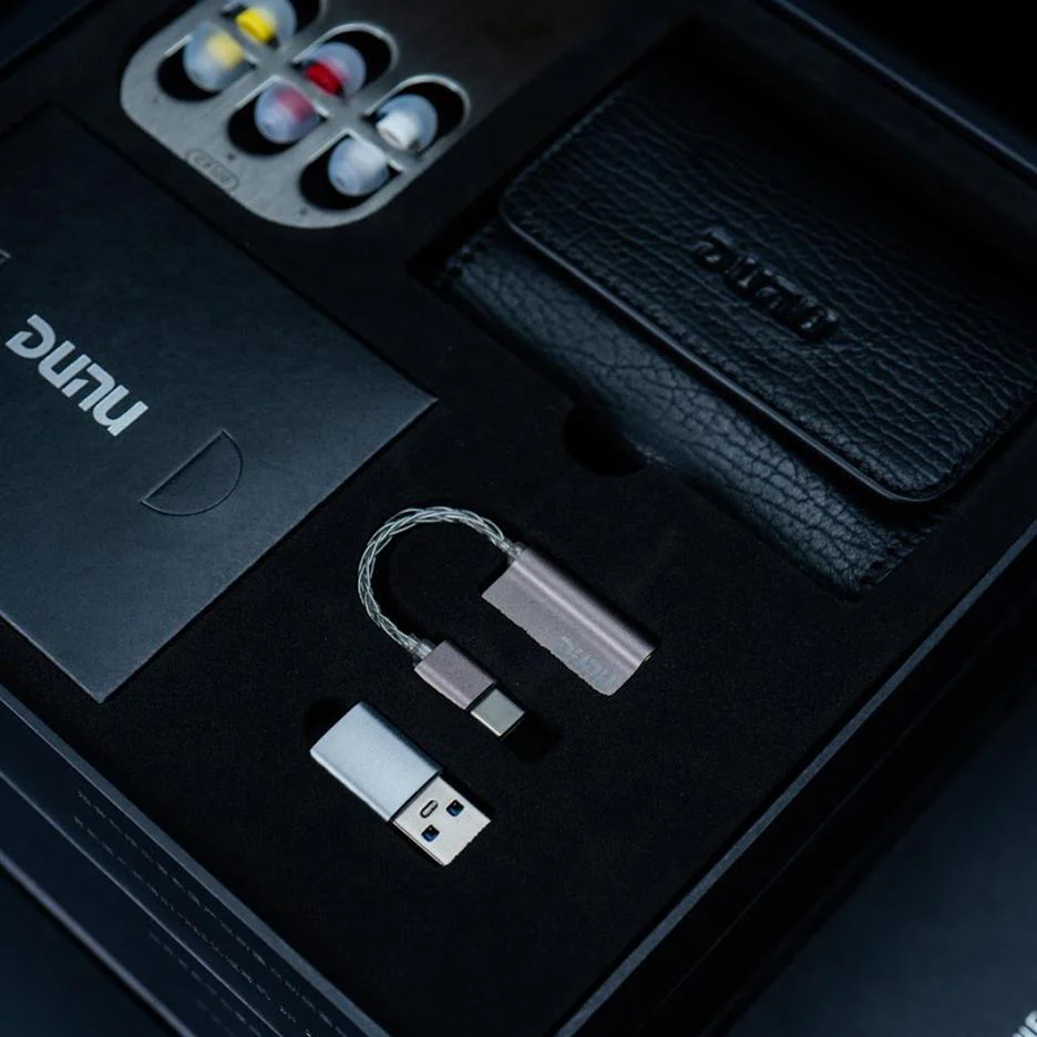 DUNU LUNA Dynamic In-Ear Earphones - GreshamTech