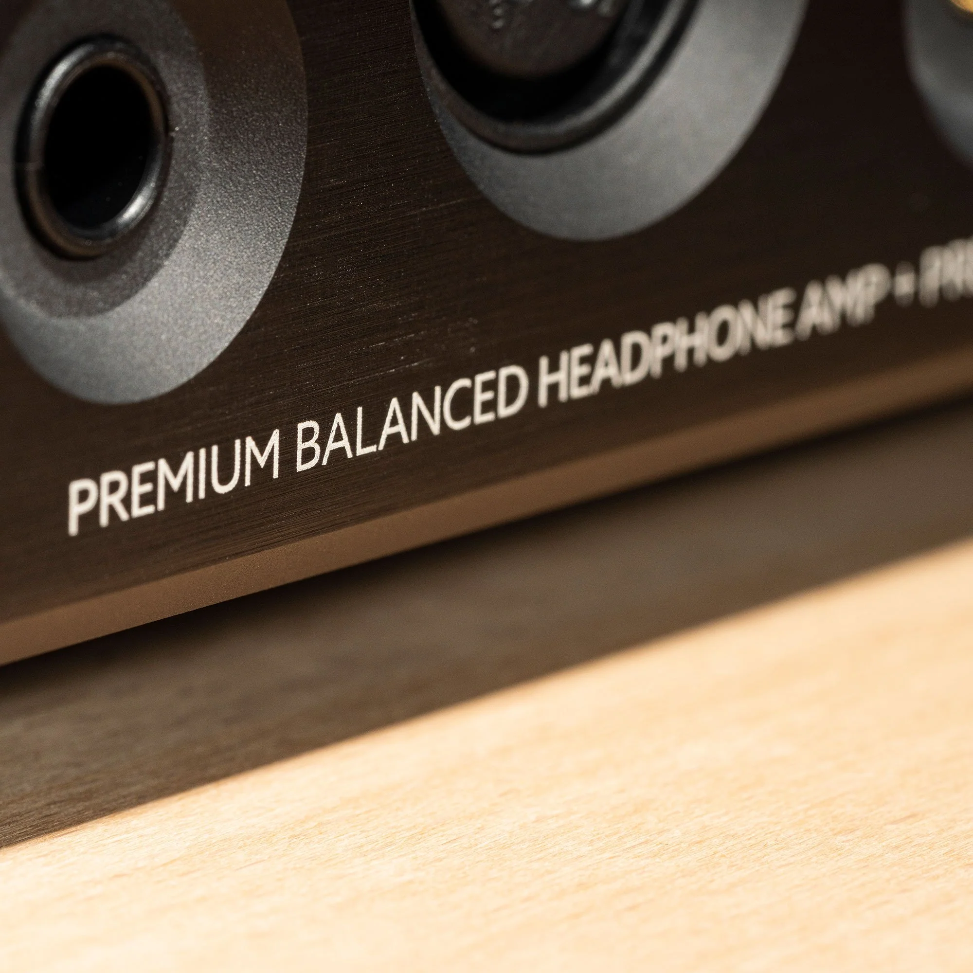 Violectric DHA V590² Balanced Headphone Amplifier & DAC - GreshamTech