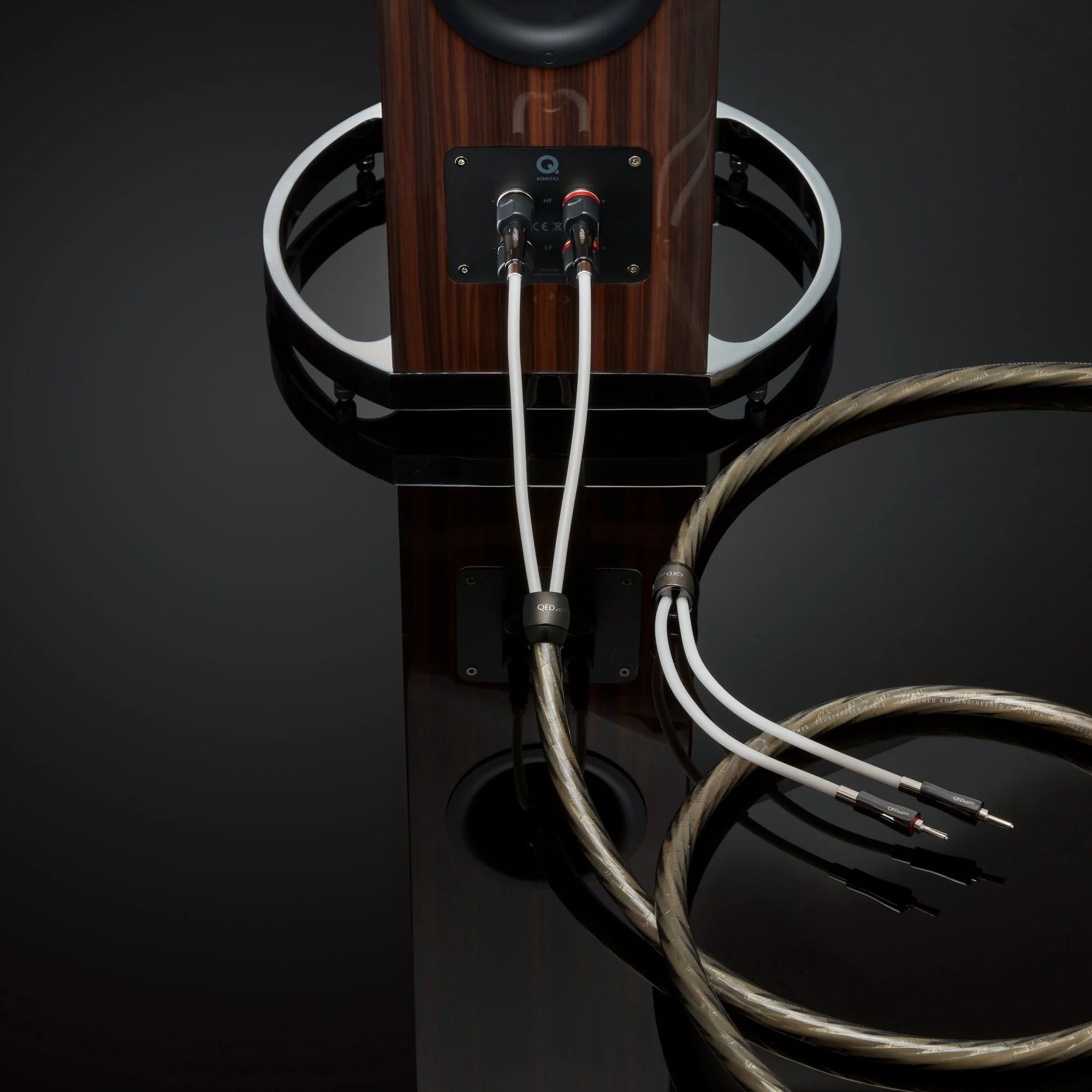 QED Supremus Zr Speaker Cable Banana Pair - GreshamTech