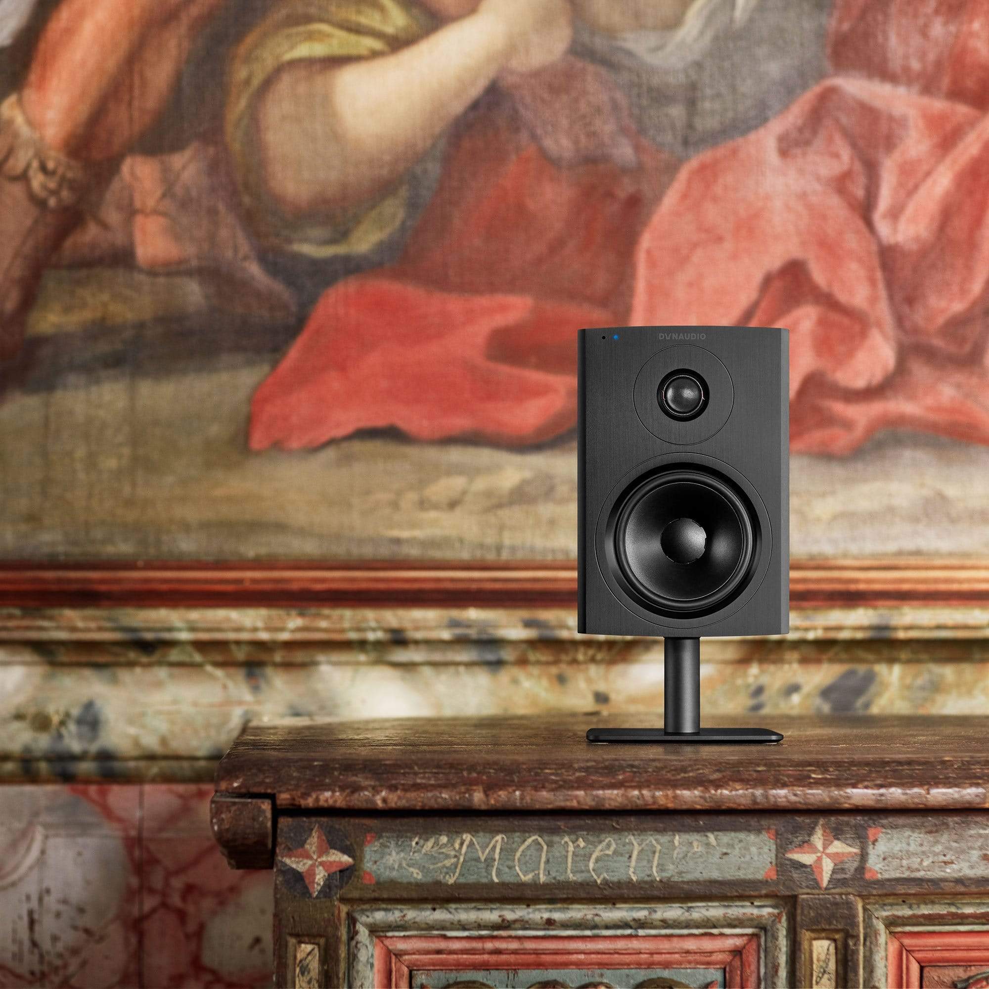 Dynaudio Xeo 10 Wireless Bookshelf Speakers - GreshamTech