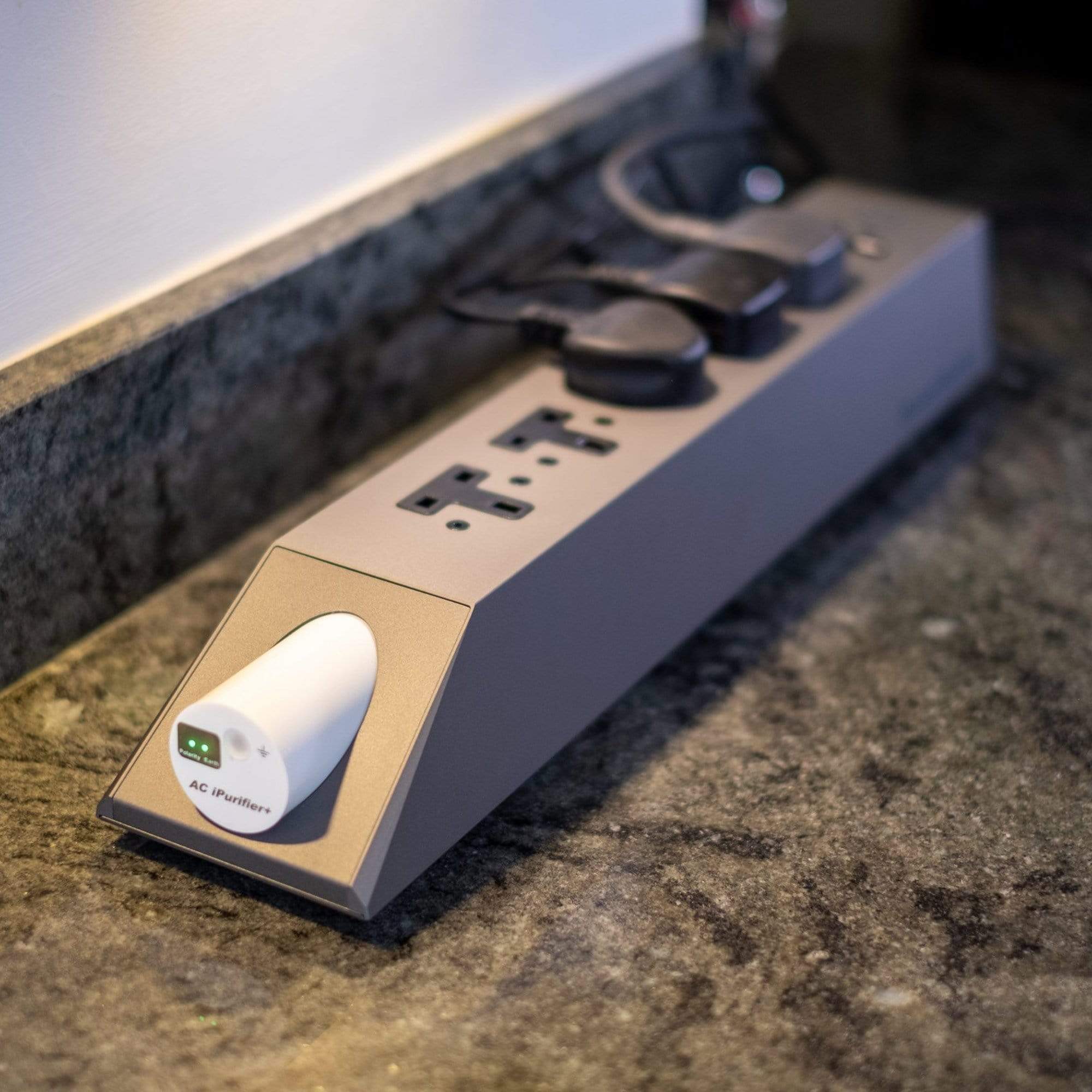 iFi audio PowerStation 6-Way Power Board - GreshamTech