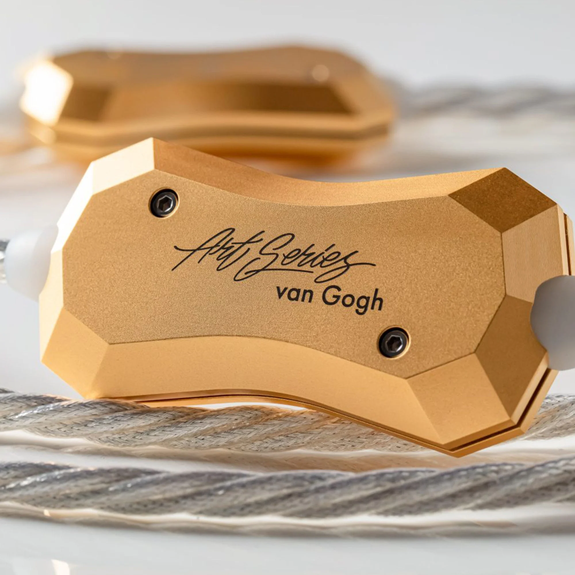 Crystal Cable Art Series Van Gogh Digital Cable - GreshamTech