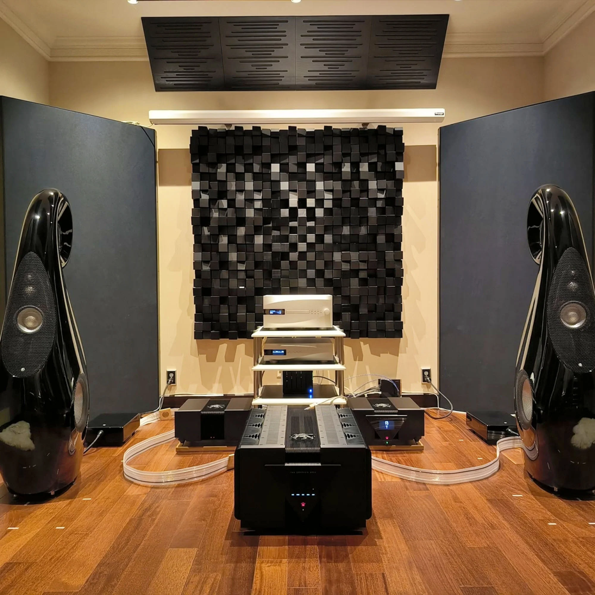 Vicoustic Mega Bass Trap VMT XXL - GreshamTech