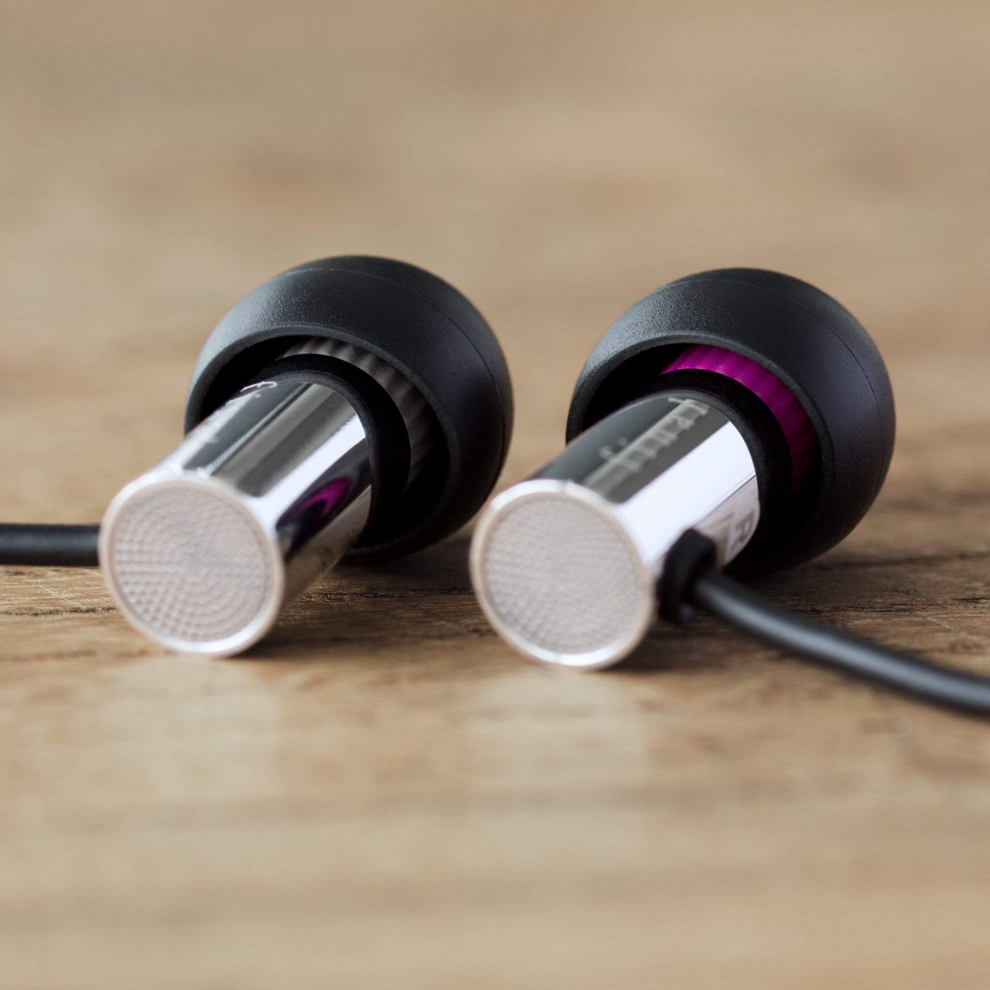Final Audio E3000 In Ear Headphone - GreshamTech