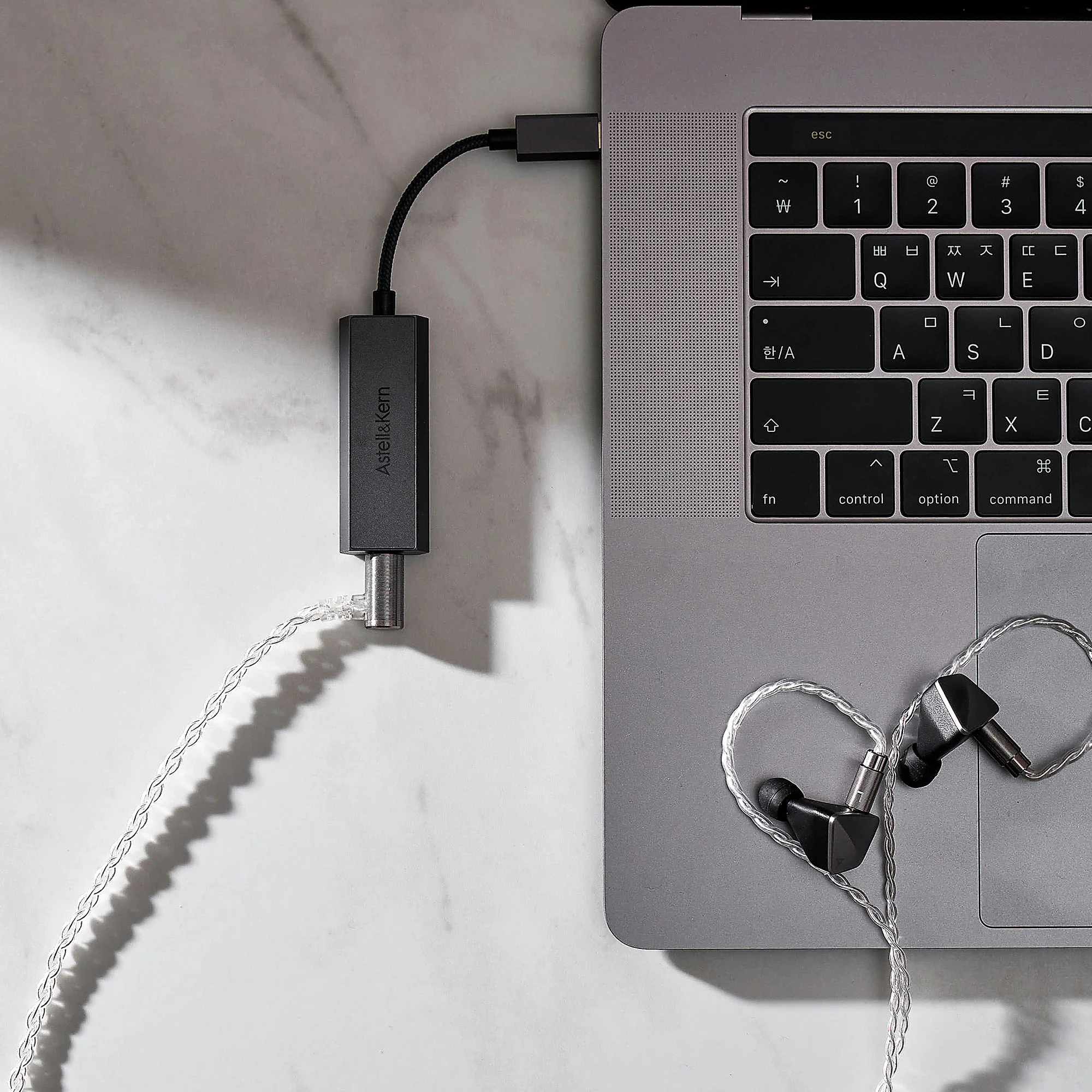 Astell&Kern AK HC2 USB-C Dual DAC Cable - GreshamTech