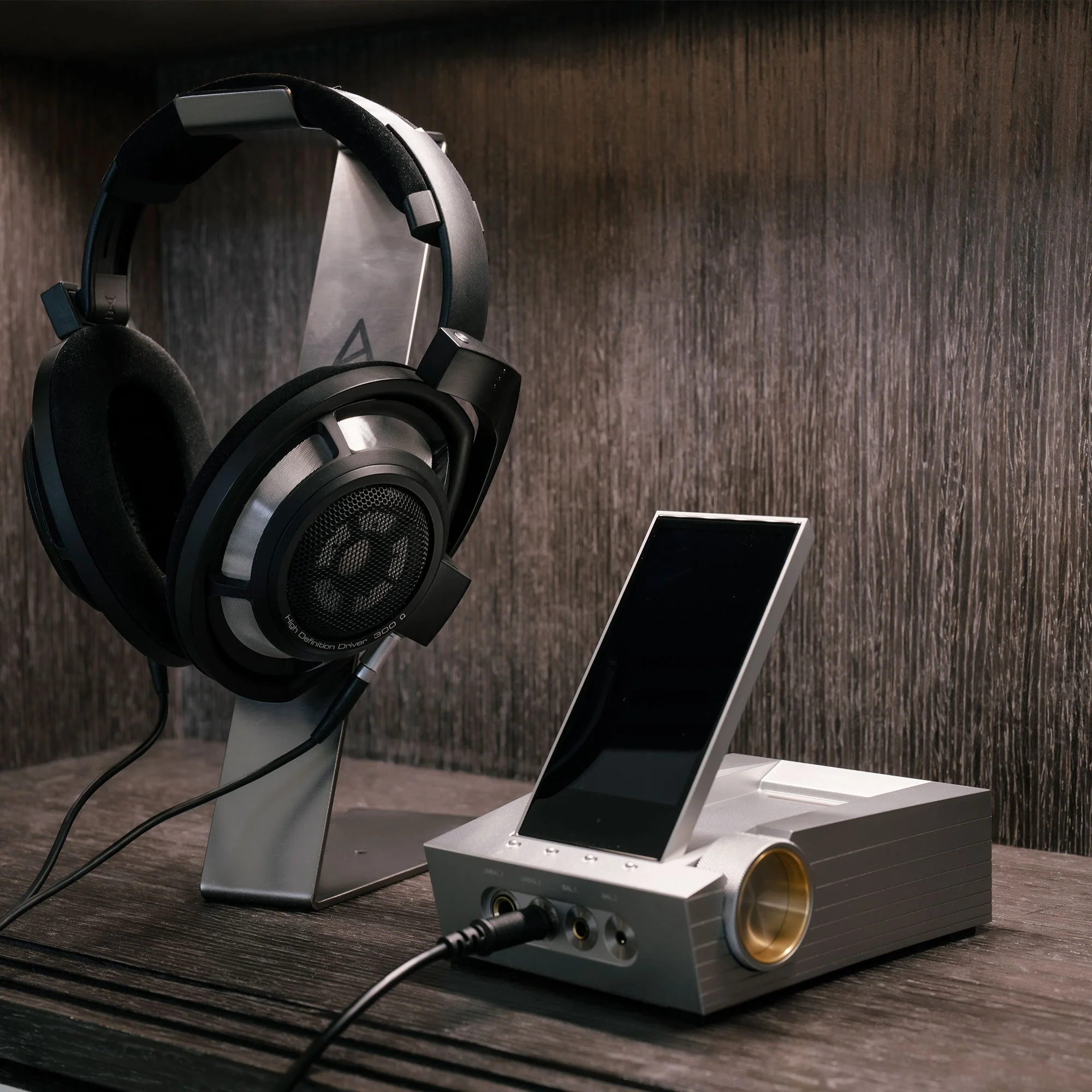 Astell&Kern ACRO CA1000 Desktop Amplifier & DAC - GreshamTech