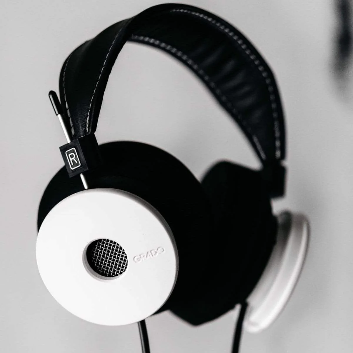 Grado White Headphone - Limited Edition - GreshamTech